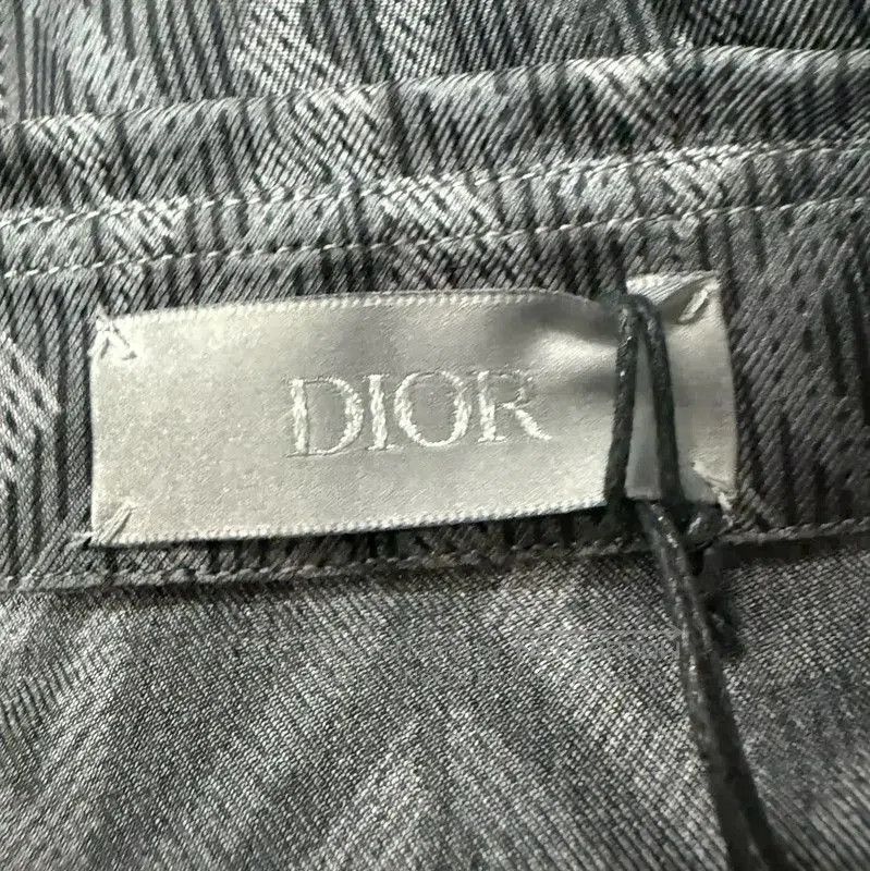 Dior Dior Gray Silk Short Sleeve Shirt . Size US M / EU 48-50 / 2 - 6 Thumbnail