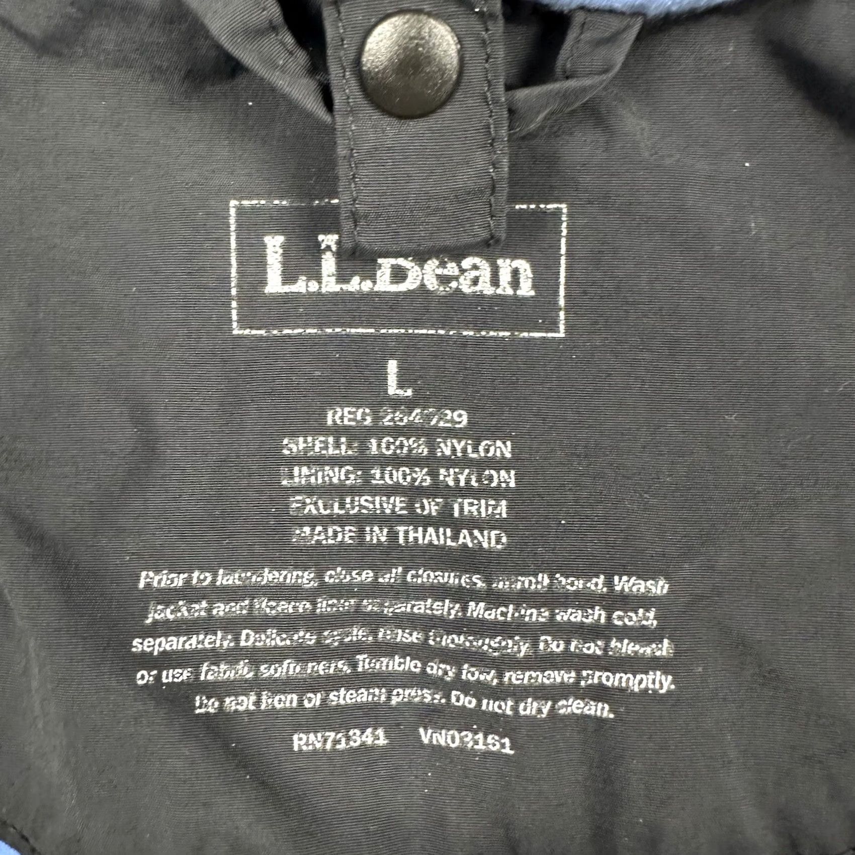 Vintage L.L. Bean Jacket Womens Large Black Full Zip Nylon Windbreaker 3 in 1 with Hooded Pockets Rain Coat Size L / US 10 / IT 46 - 4 Thumbnail