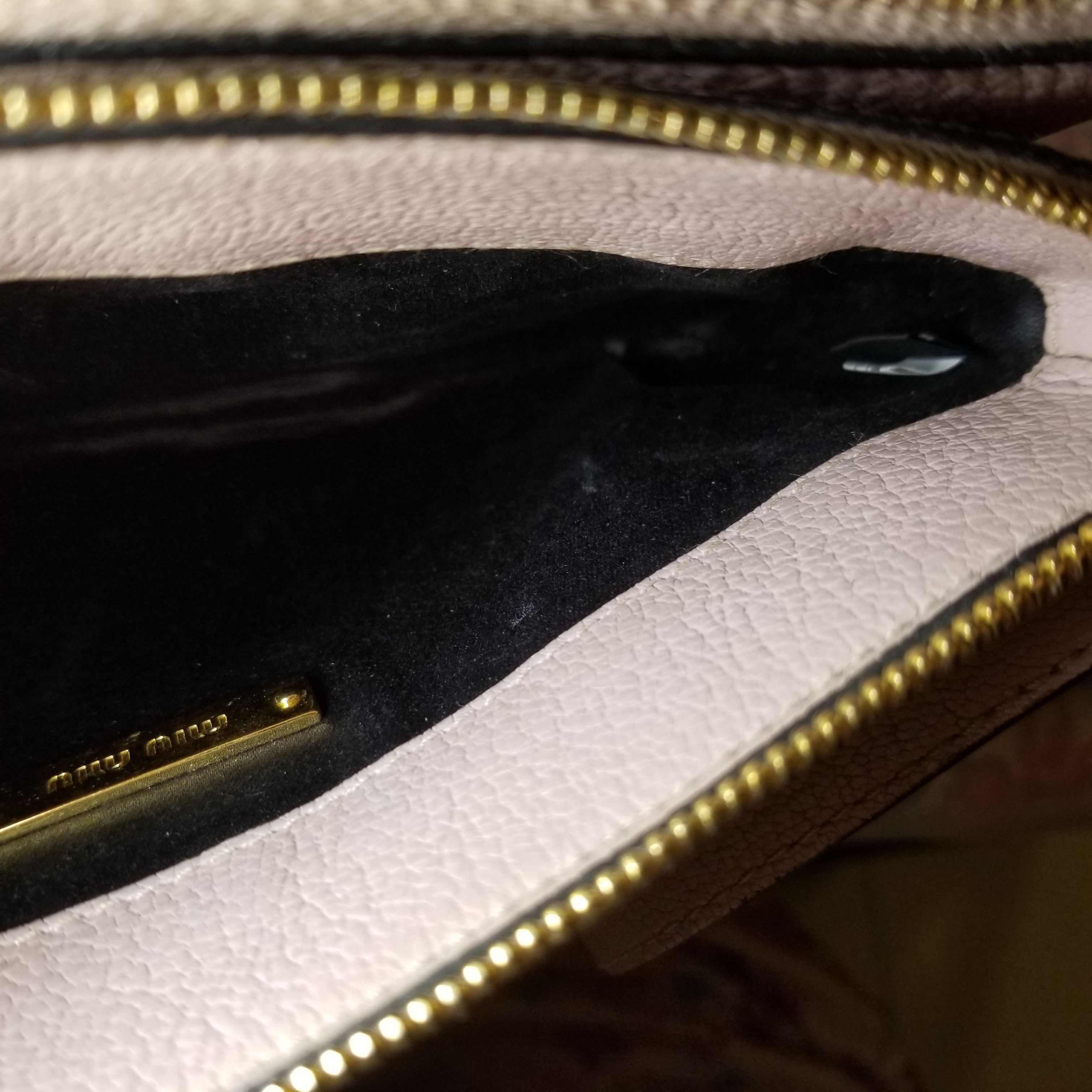 Miu Miu Preloved Authentic Miu Miu Madras Leather Crossbody Bag Size ONE SIZE - 6 Thumbnail