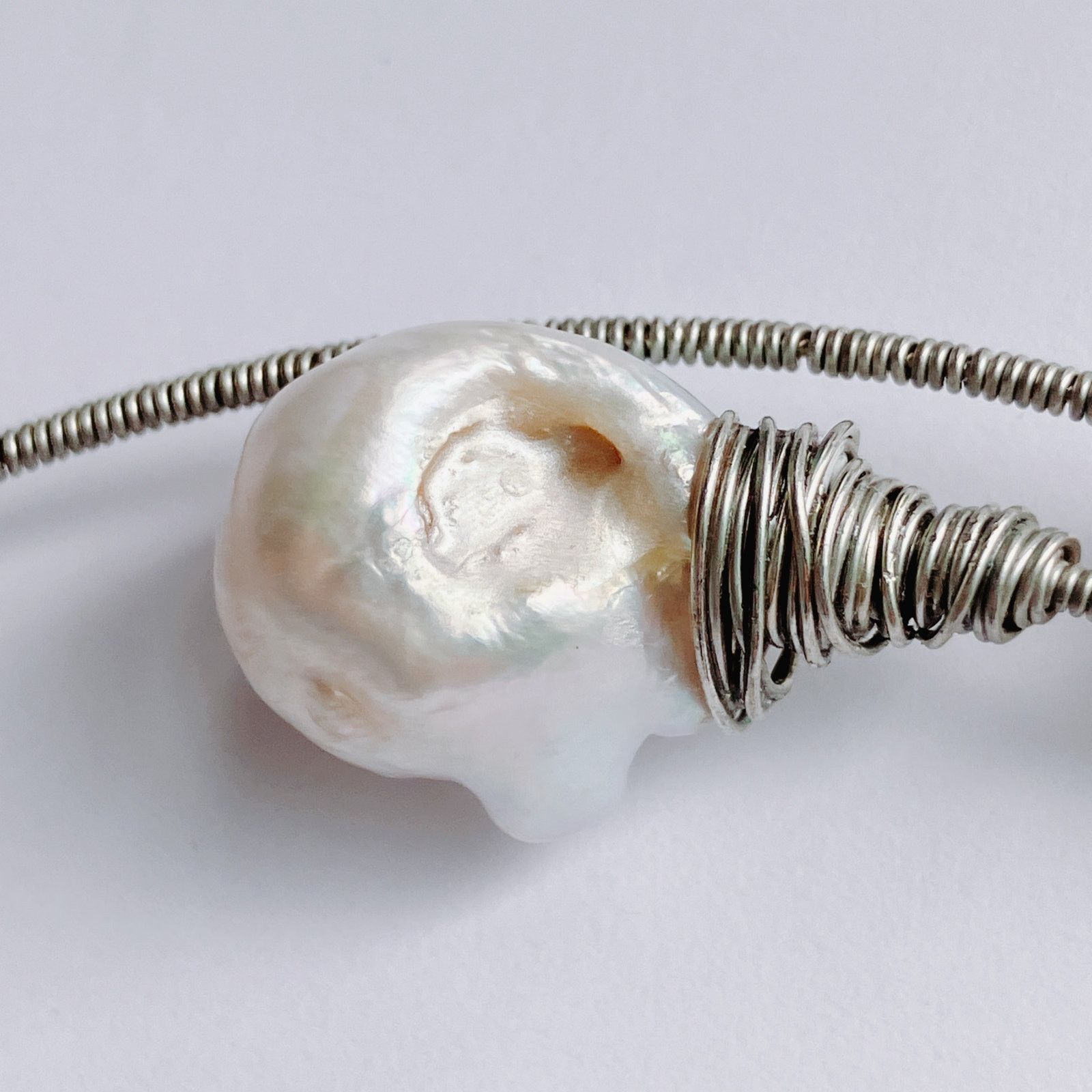 Vintage Genuine Baroque Pearl Collar Choker Necklace Wire Wrap Size ONE SIZE - 10 Thumbnail