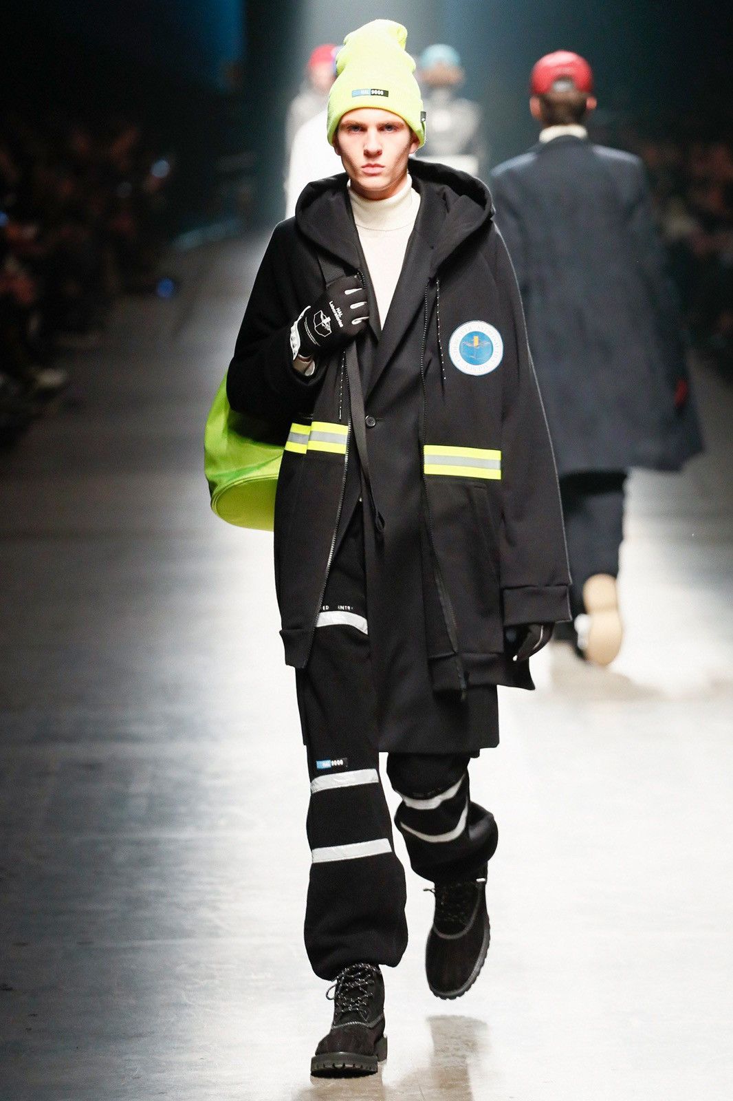 Undercover AW18 Undercover Runway A Space Odyssey Astronaut Jacket Size US M / EU 48-50 / 2 - 12 Thumbnail