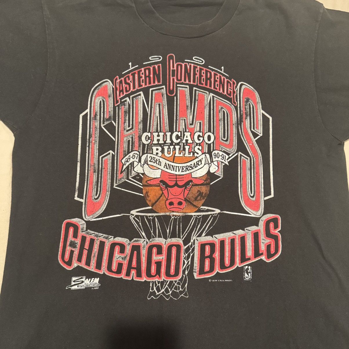 Salem Sportswear Salem Sportswear X Chicago Bulls Tee Size US L / EU 52-54 / 3 - 1 Thumbnail