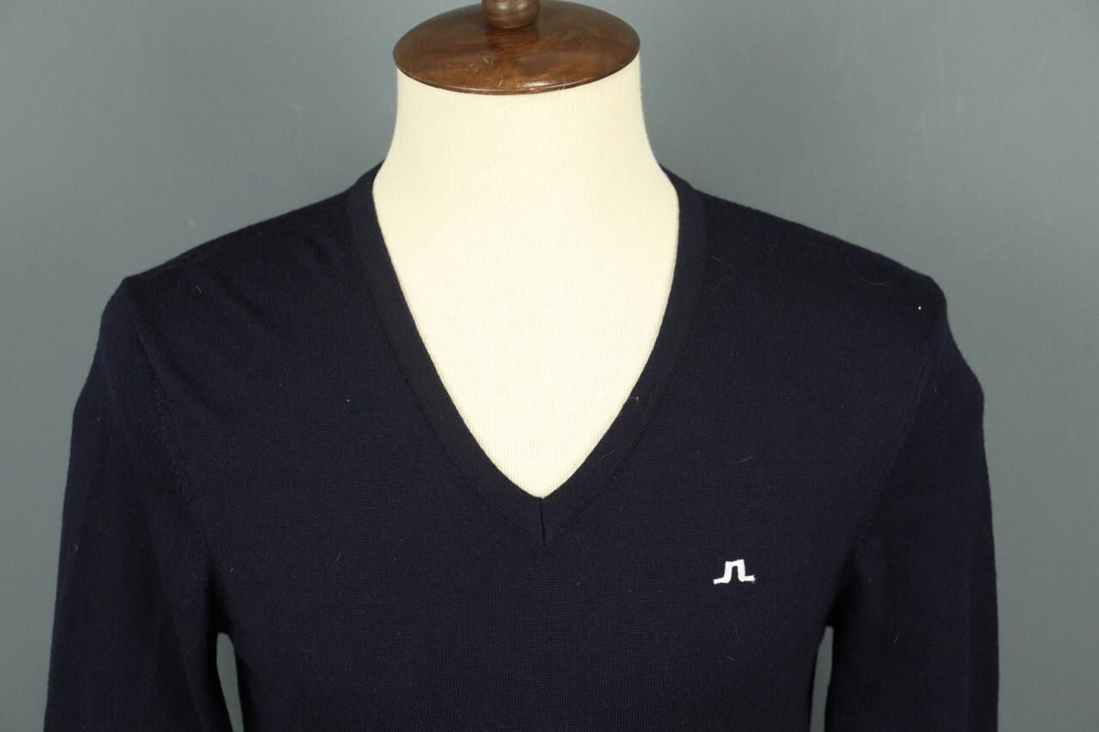 J.Lindeberg J.Lindeberg Black Merino Wool Tight Knit Sweater Size L Size US L / EU 52-54 / 3 - 2 Thumbnail