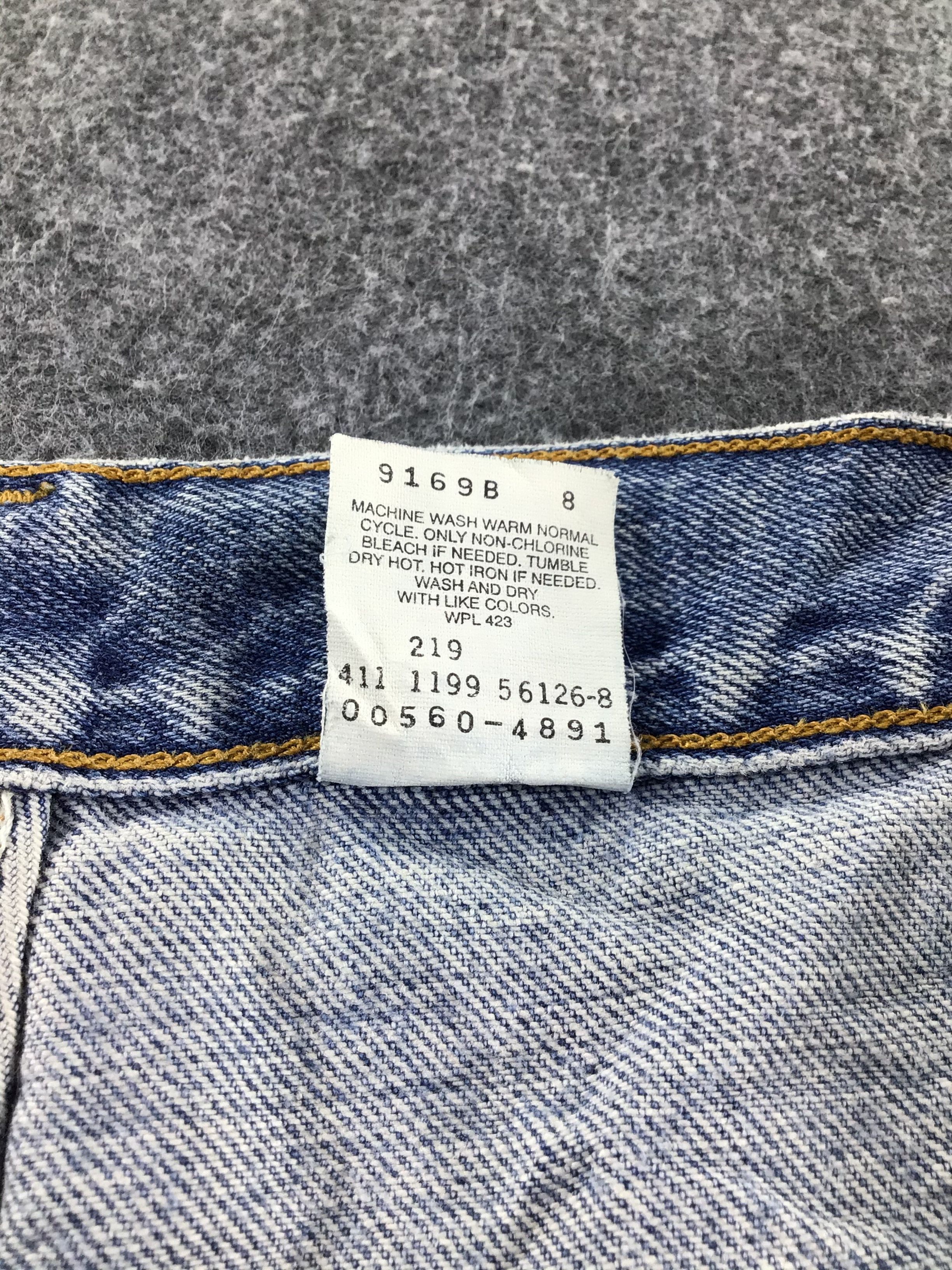 Levi's Vintage Levis 560 Jeans Faded Blue Denim -J464 Size US 37 - 11 Thumbnail