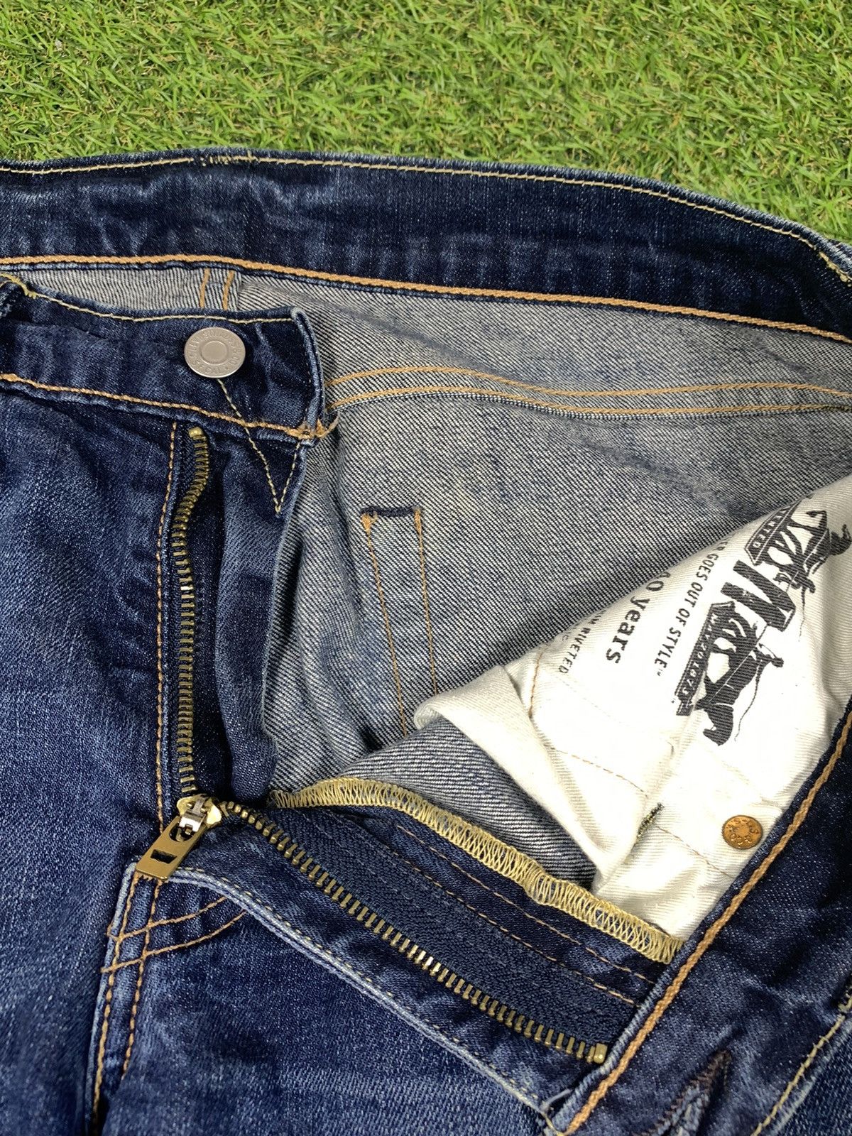 Levi's Vintage Levi’s 511 jeans denim streetwear style size 32x32 Size US 32 / EU 48 - 5 Thumbnail