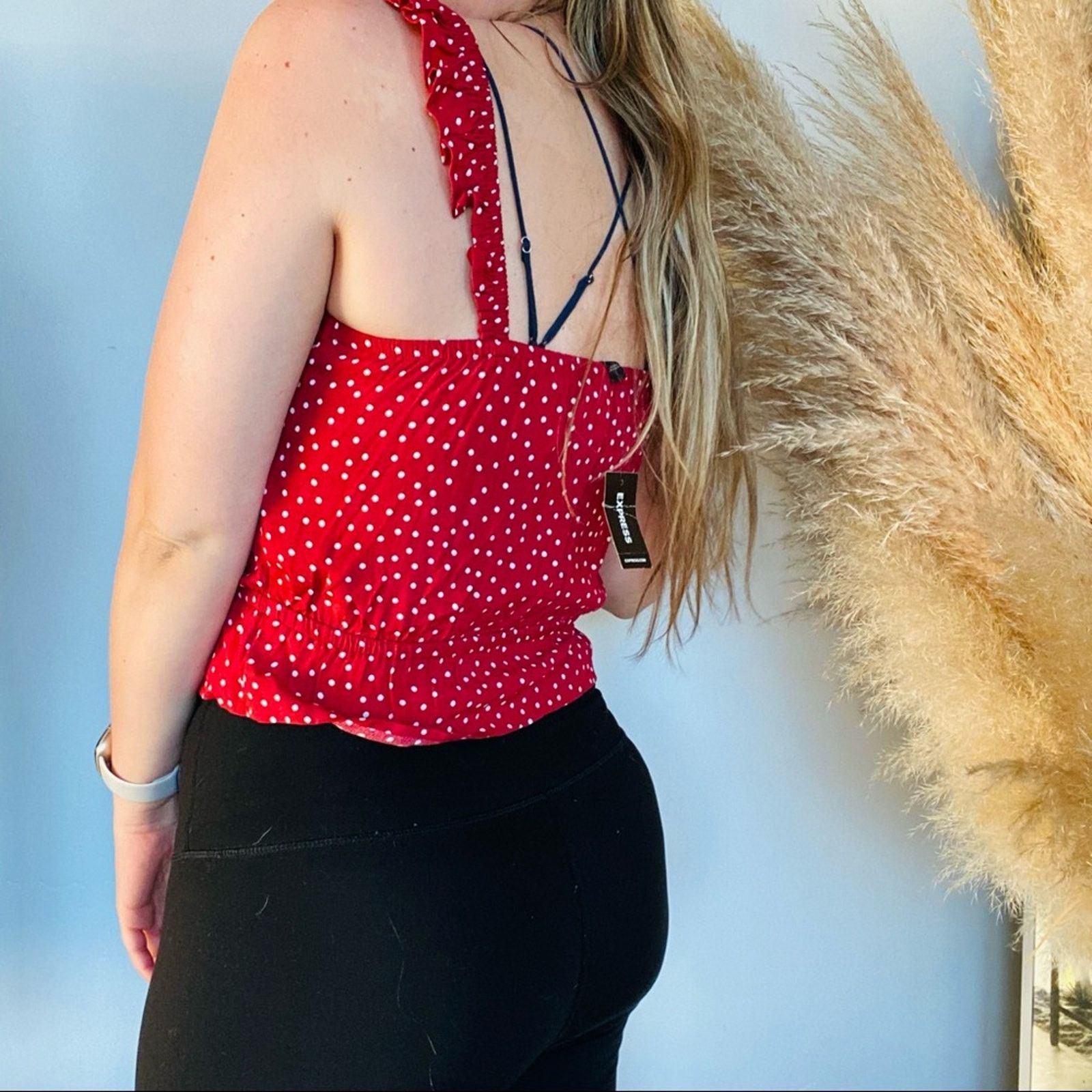Express NEW EXPRESS Red White Polka Dot Ruffle Tank Top Crop Shirt Size XS / US 0-2 / IT 36-38 - 3 Thumbnail