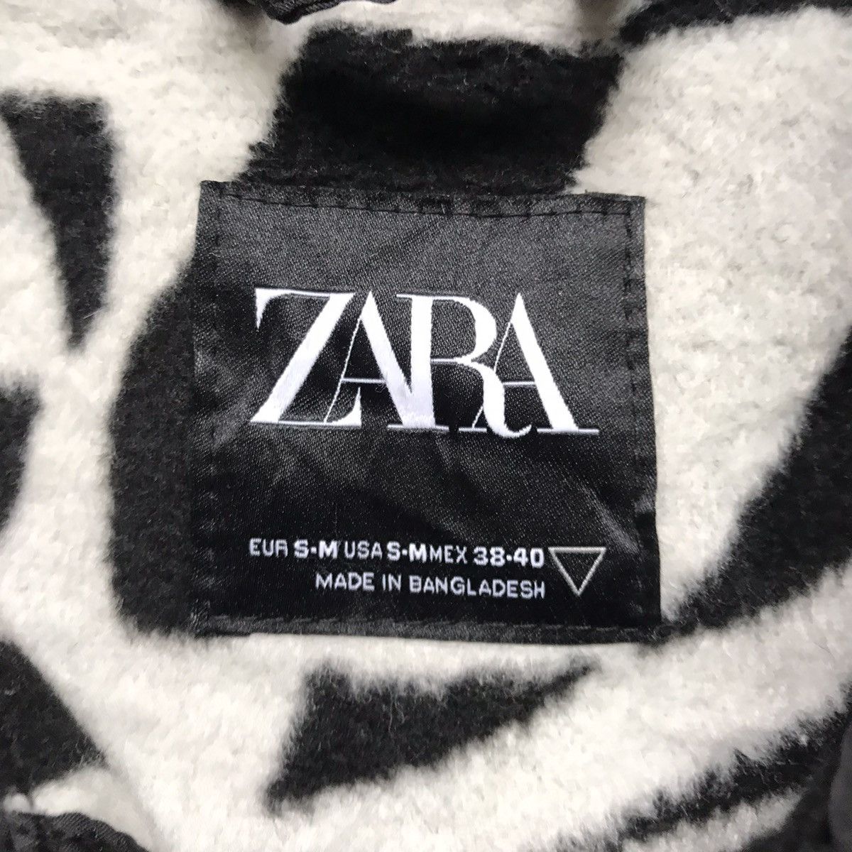 If Six Was Nine × Le Grande Bleu (L.G.B.) × Zara VINTAGE ZARA WORKERS ZEBRA DESIGN JACKET Size US M / EU 48-50 / 2 - 10 Thumbnail