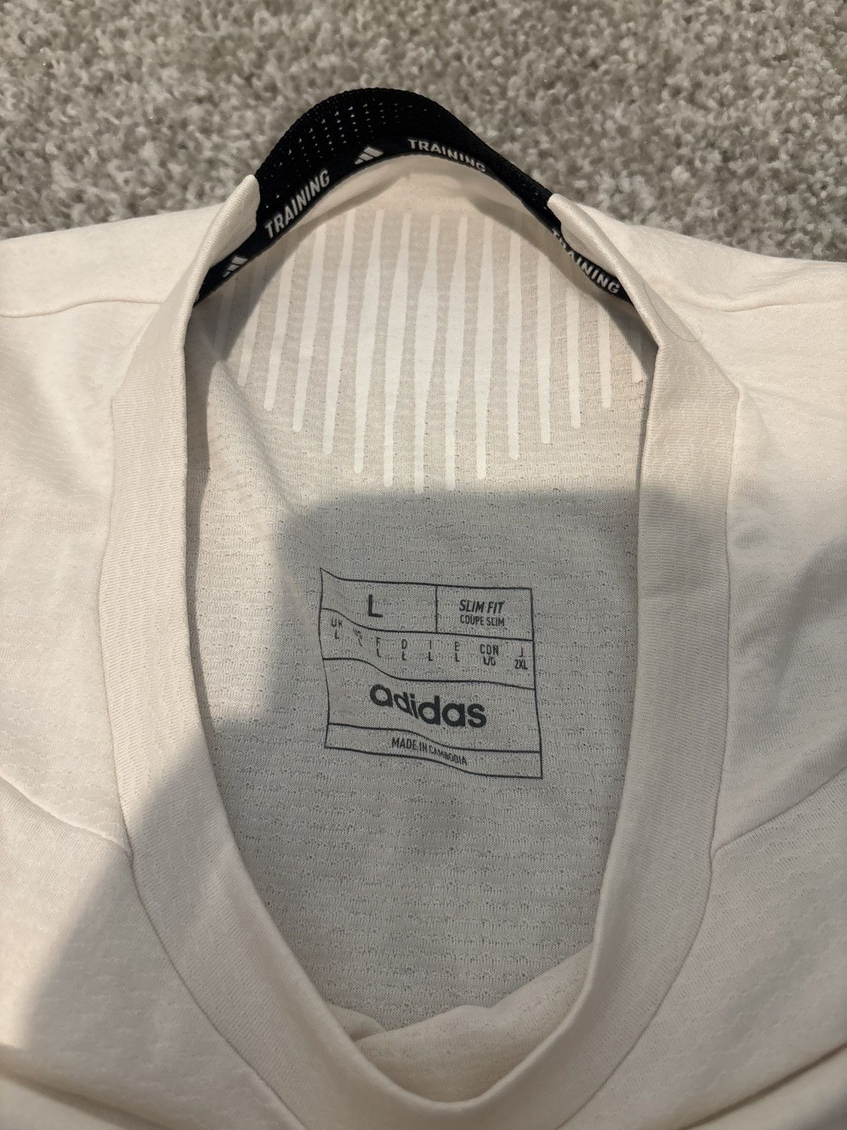 Adidas Adidas Creme White Activewear Shirt Size Large Size US L / EU 52-54 / 3 - 2 Thumbnail
