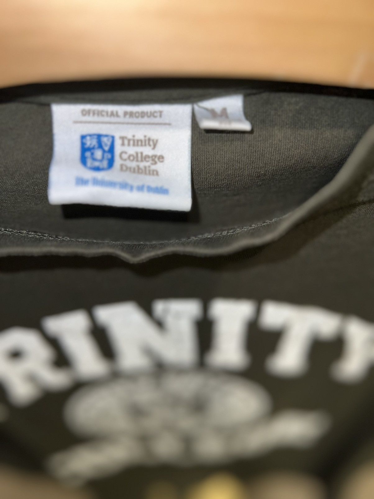 Other Trinity College Dublin Crest T-Shirt – Olive Green – Size M Size US M / EU 48-50 / 2 - 2 Thumbnail