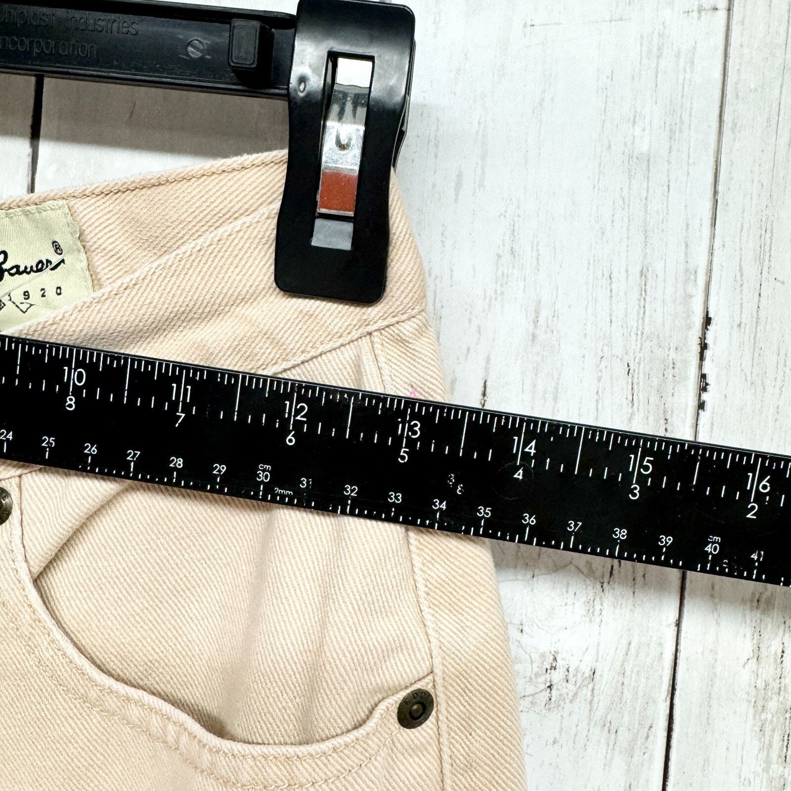 Eddie Bauer Eddie Bauer Jeans 6 Cream Relaxed Straight Cotton 5-Pocket Size 28" / US 6 / IT 42 - 4 Thumbnail