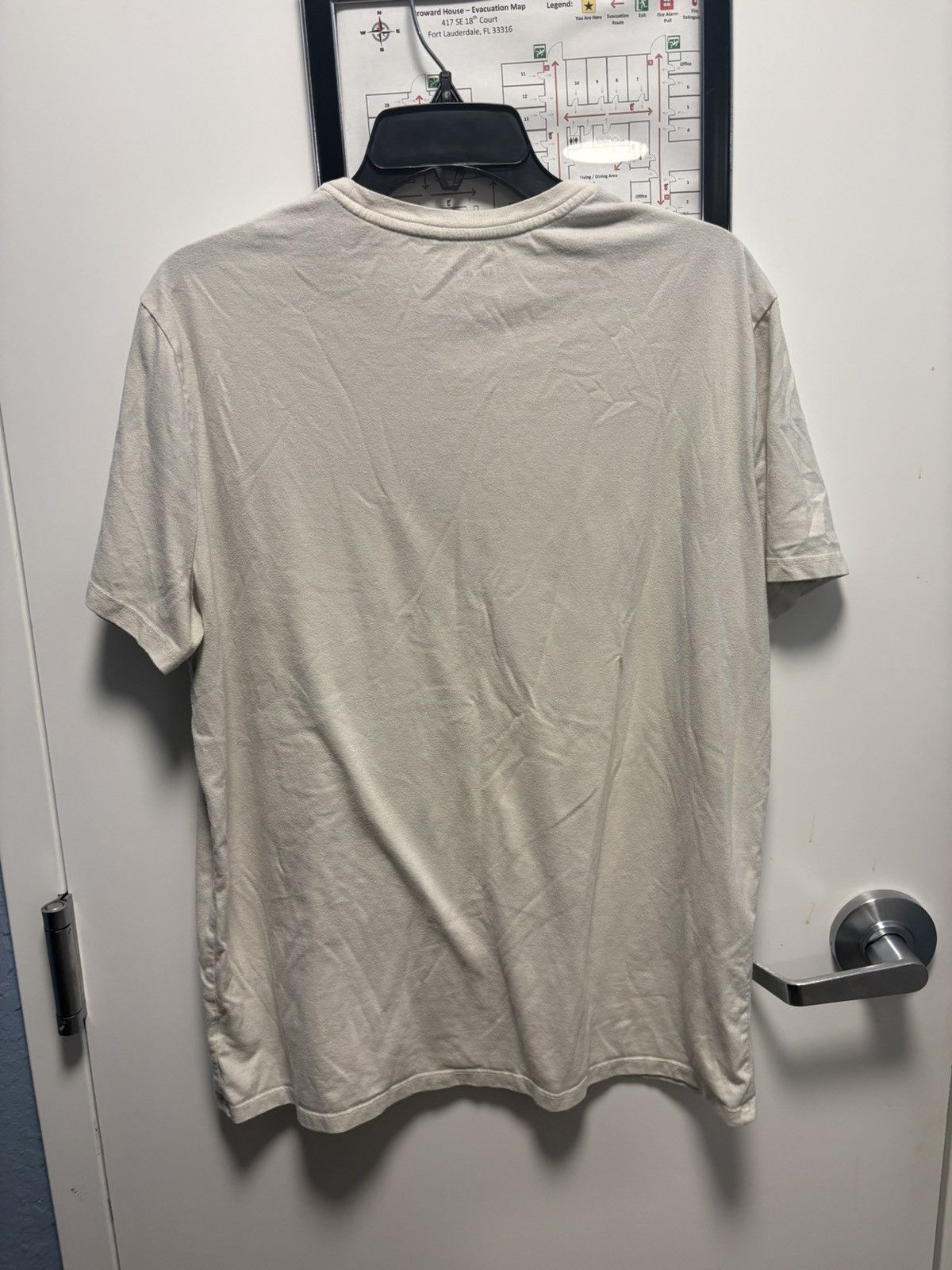 Other Goodfellow & Co Men's White Nature Graphic Crew Neck Tee L Size US L / EU 52-54 / 3 - 6 Thumbnail