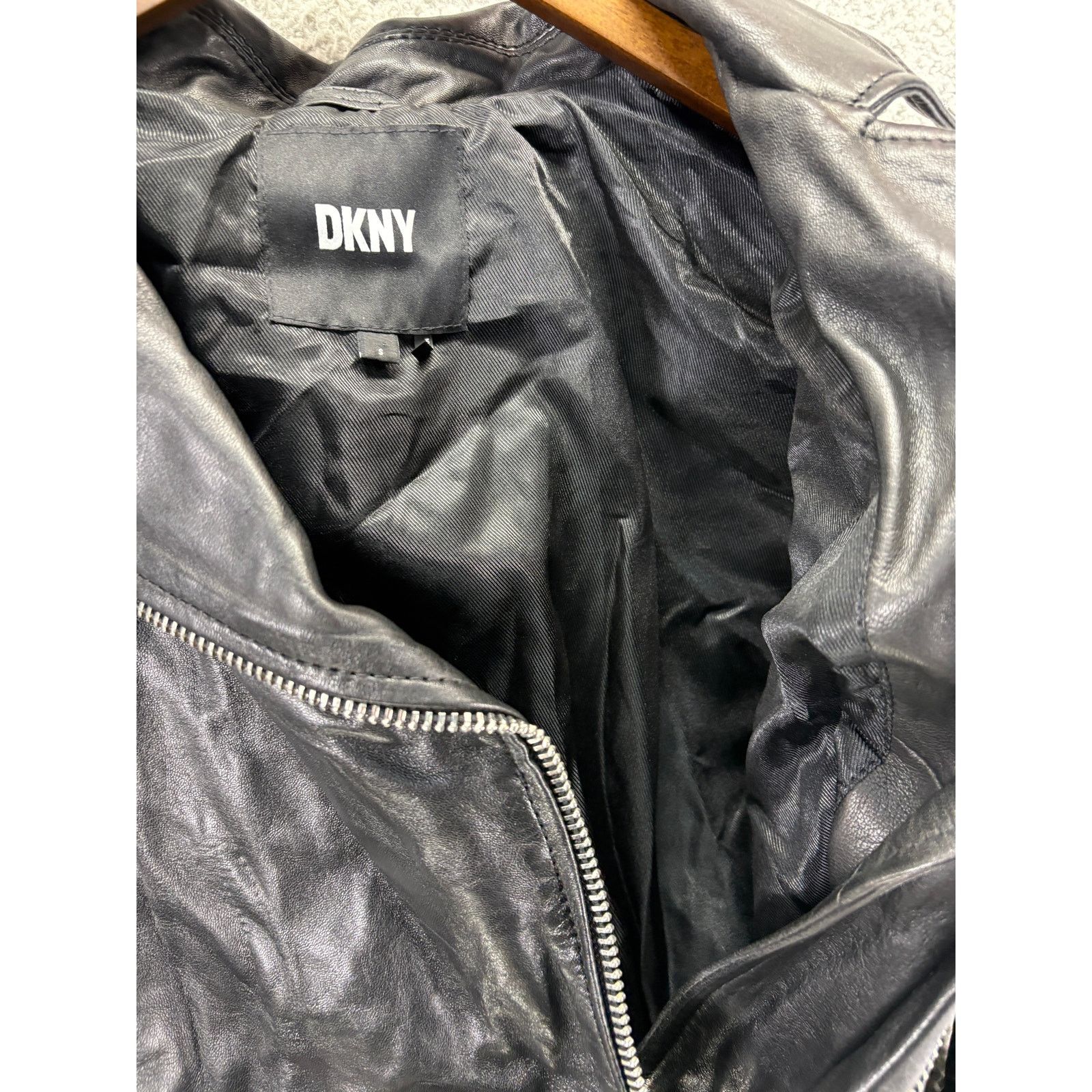 DKNY DKNY Moto Jacket Studded 100% Sheep Genuine Leather Womens S Size S / US 4 / IT 40 - 7 Thumbnail