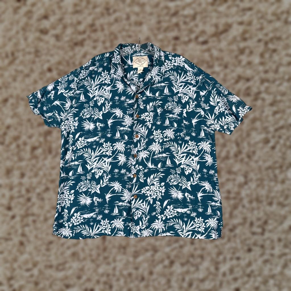 Vintage St. John's Bay Men's Shirt XL Blue Floral Palm Sailboat Hawaiian 100% Rayon Button-Up Short Sleeve Size US XL / EU 56 / 4 - 1 Thumbnail