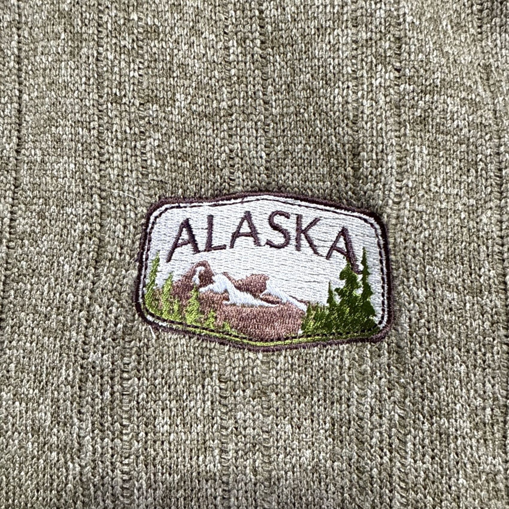 Vintage VINTAGE Renegade Club Alaska Embroidered Green 3 Button Sweater Men's L 90s Pullover Knit's Size US L / EU 52-54 / 3 - 2 Thumbnail