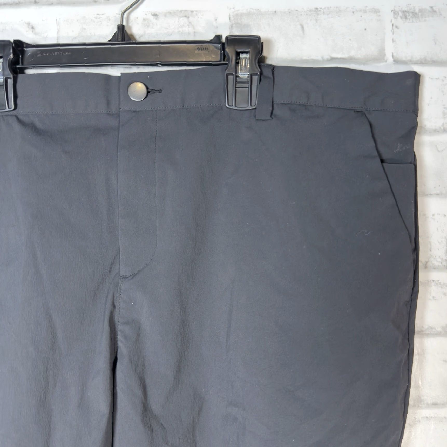 Marmot Marmot Shorts Mens Nylon Blend Black Casual Chino 40 Regular Size US 40 / EU 56 - 2 Thumbnail