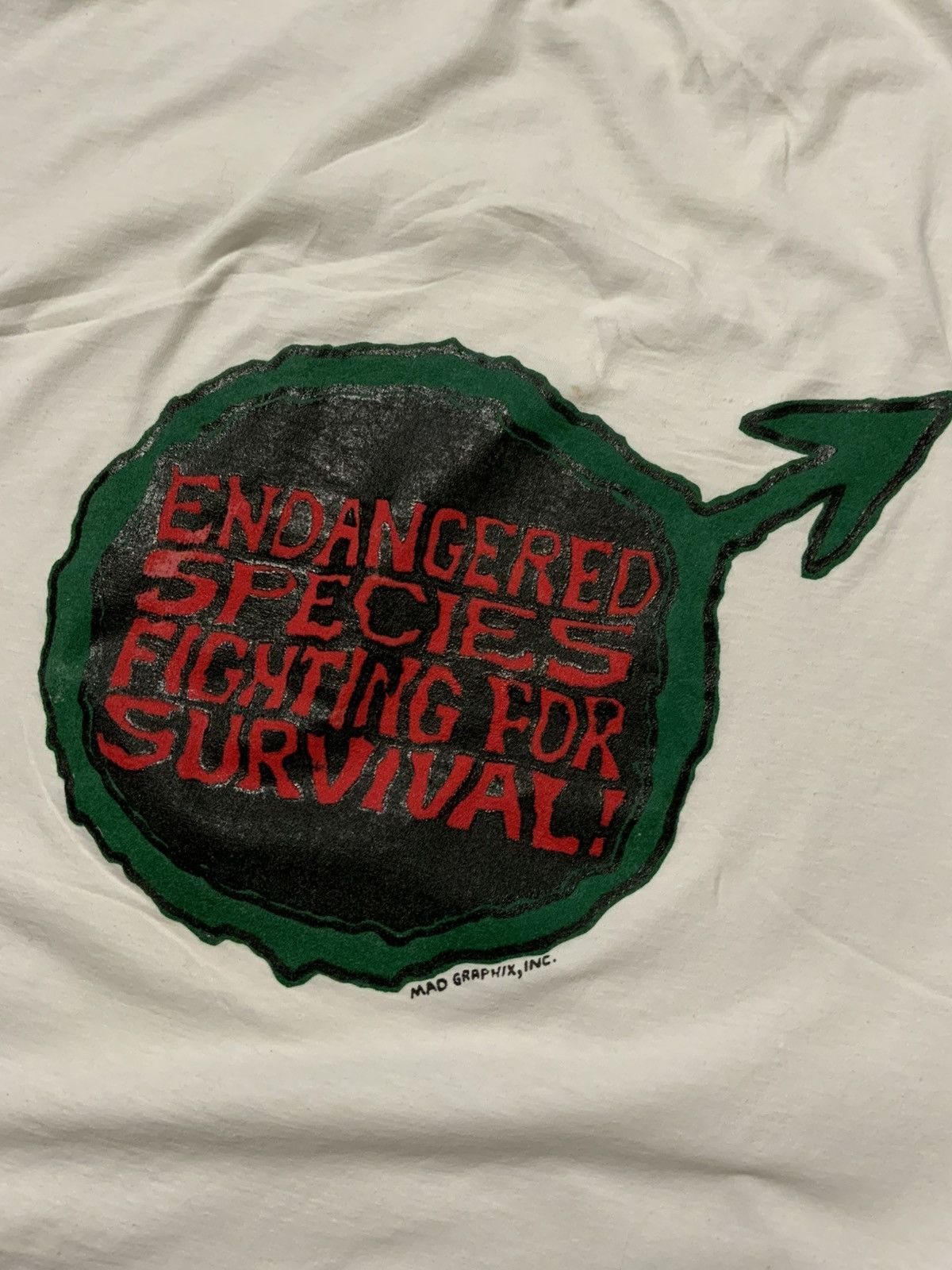 Vintage VTG Mad Graphix Endangered Species Single Stitch T-Shirt Size US XL / EU 56 / 4 - 6 Thumbnail