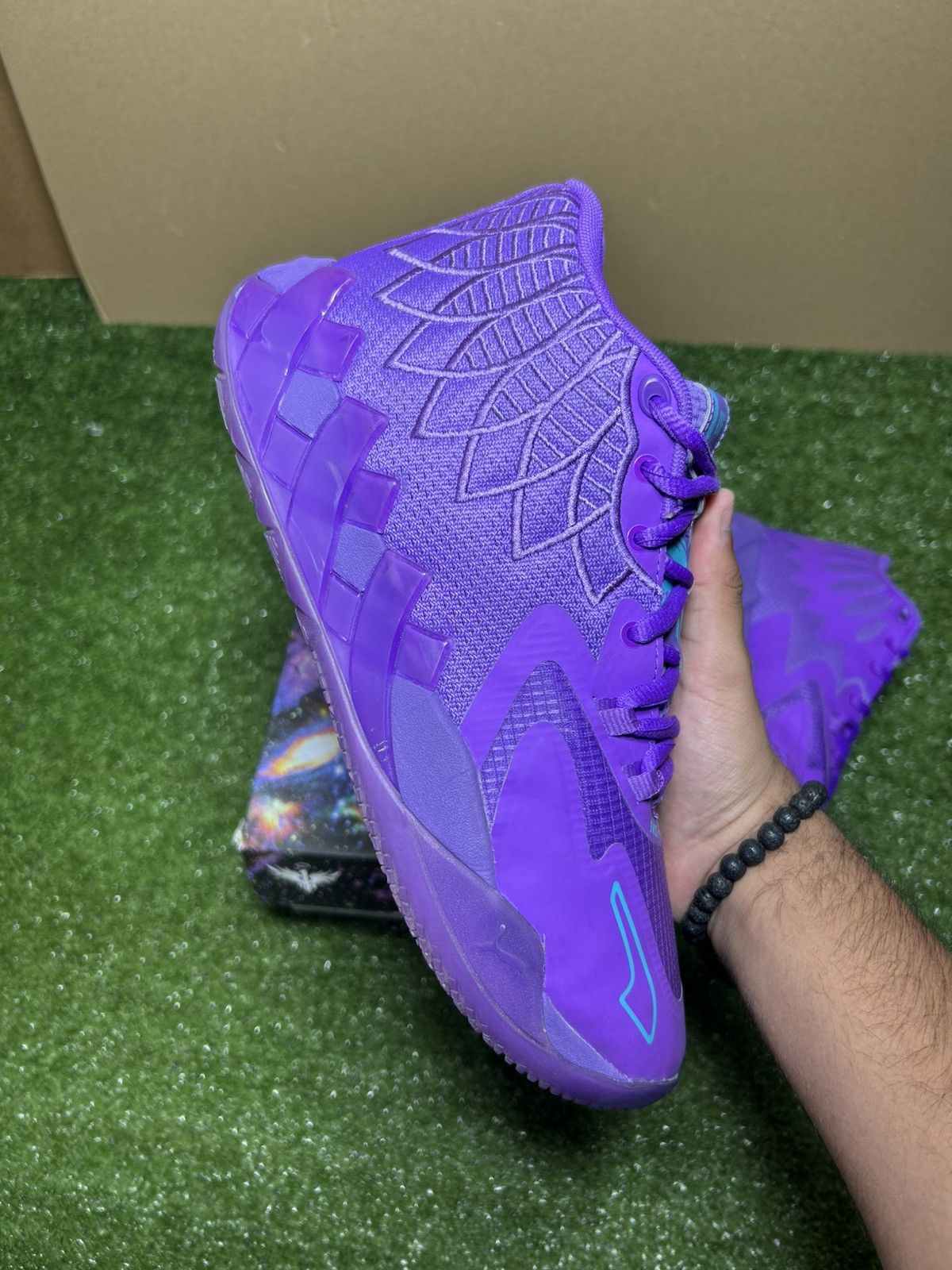 Puma Pum Lamelo Ball MB.01 Queen City Size US 9.5 / EU 42-43 - 6 Thumbnail