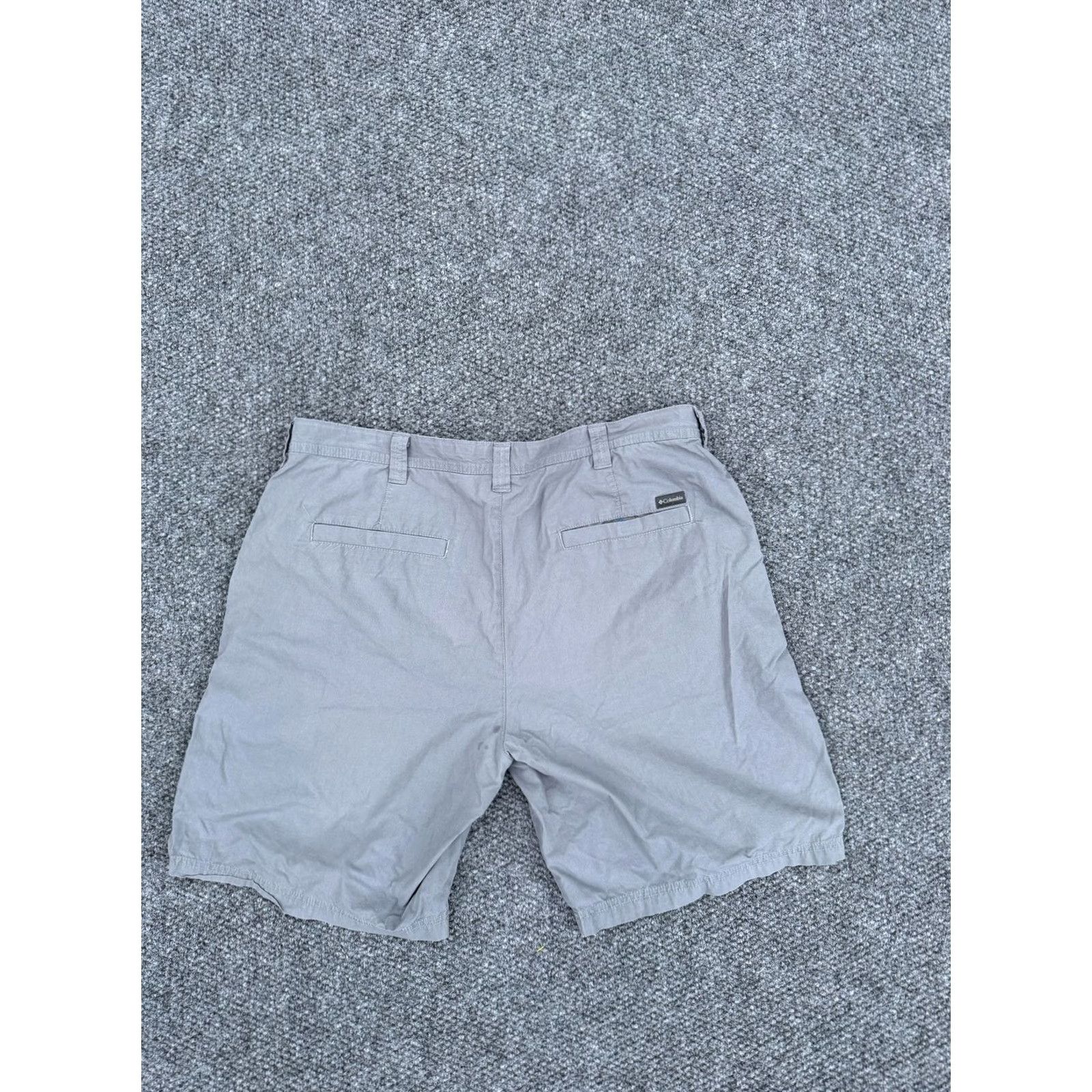 Vintage Columbia Shorts Mens 38 Gray Chino Canvas Cotton Casual Zip Fly Pockets Summer Size US 38 / EU 54 - 6 Thumbnail