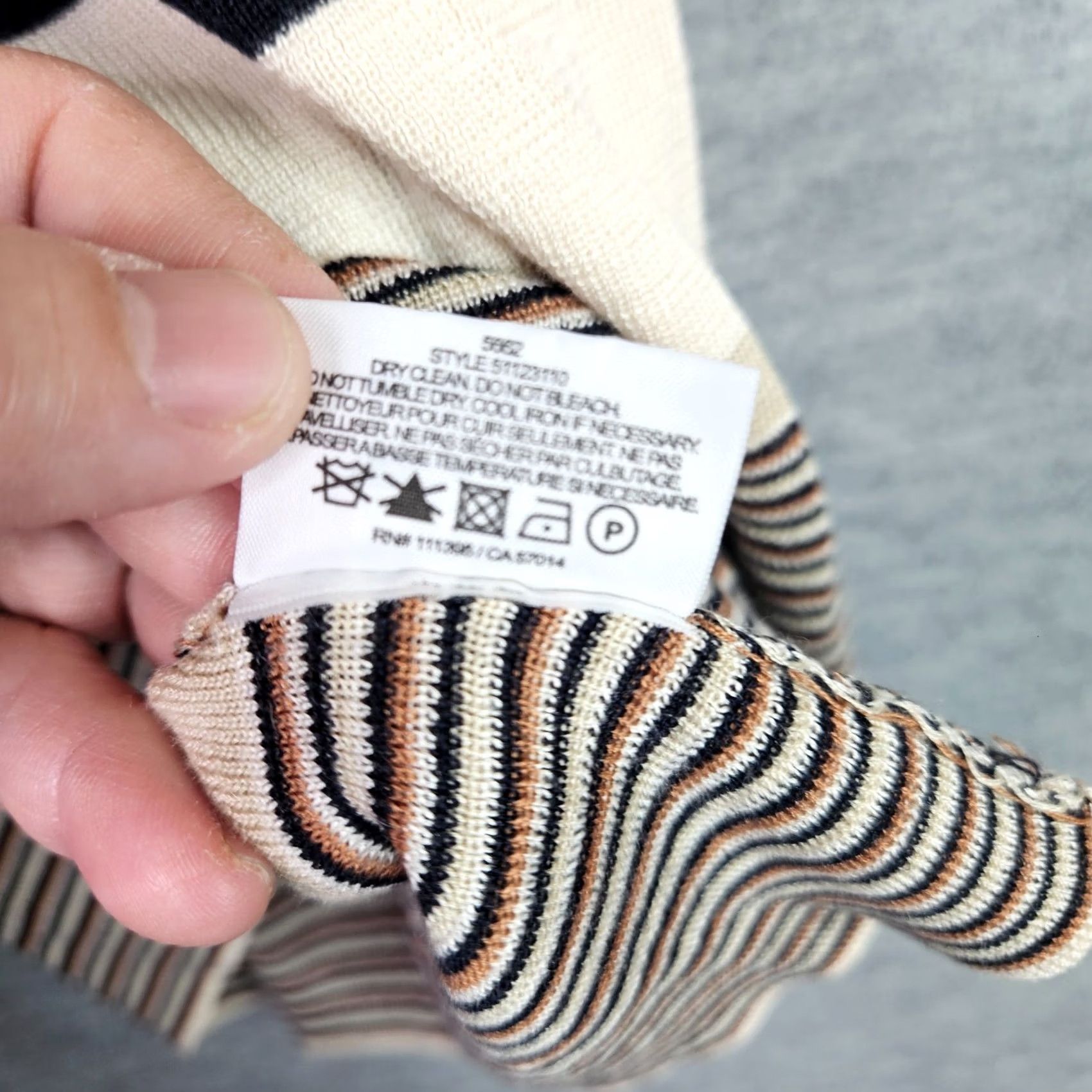 Tory Burch Tory Burch Women's XS Pullover Silk Knit Striped Knit Silk Alpaca 3/4 Sleeve Sweater Multicolor Modern Logo Knitted Pullover Sweater Womens XS Size XS / US 0-2 / IT 36-38 - 5 Thumbnail