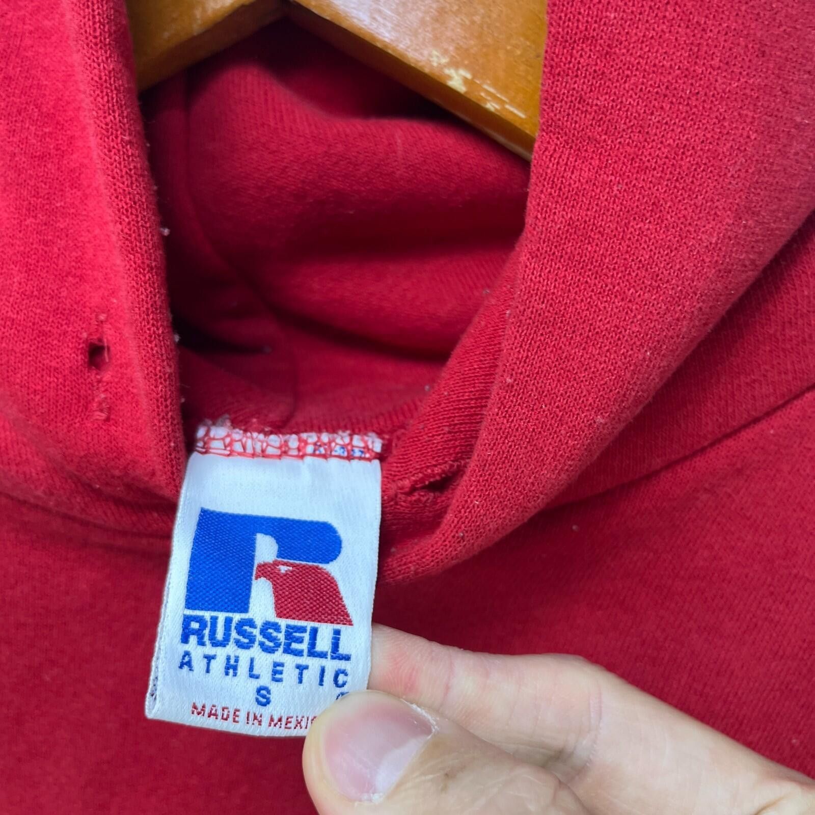Russell Athletic Vintage 90s Russell Athletic Red Blank Hoodie Small Size US S / EU 44-46 / 1 - 4 Thumbnail