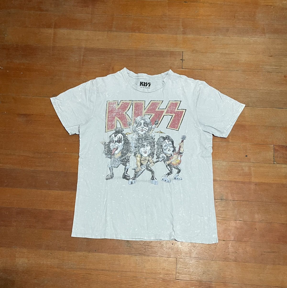 KISS White Kiss band t-shirt Size US XL / EU 56 / 4 - 1 Thumbnail