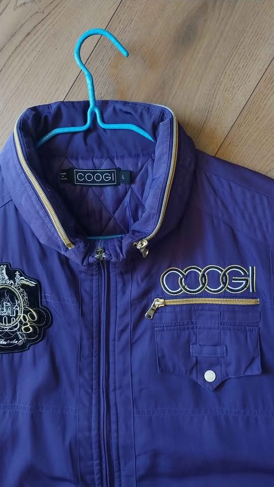 Coogi COOGI vest size L Measurements: 73 length/ 62 width Size US L / EU 52-54 / 3 - 2 Thumbnail