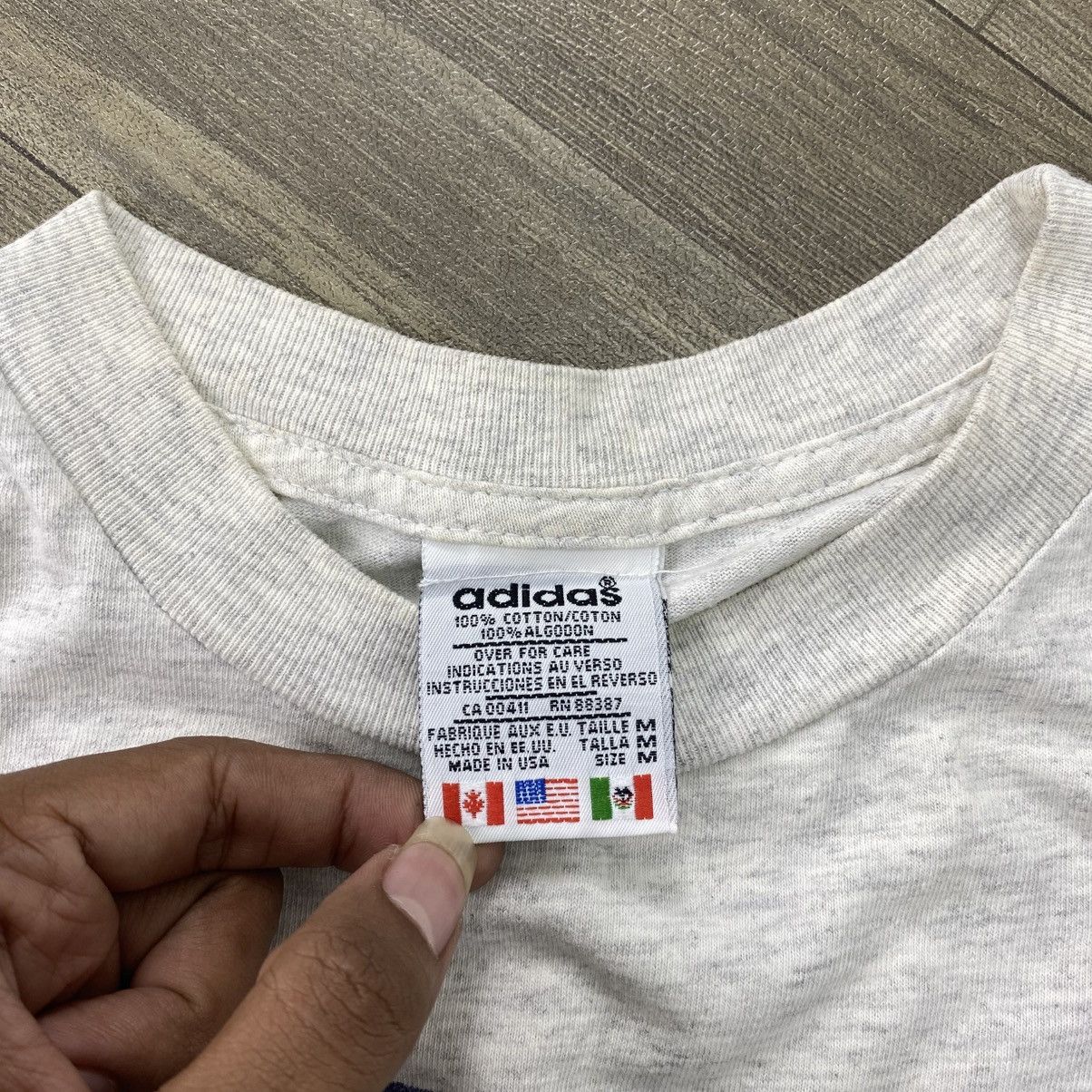 Adidas 🇺🇸1980s Vintage Adidas USA Trefoil Big Logo Spell Out Tee Size US M / EU 48-50 / 2 - 4 Thumbnail