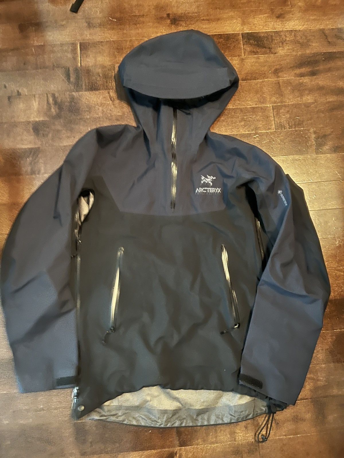 image of Arcteryx Arc’Teryx Recut Alpha Anorak in Blue, Men's (Size Small)