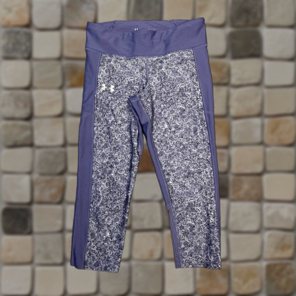Under Armour Under Armour Leggings Shirt Womens Medium Purple Printed Cropped Activewear Compression HeatGear Size 32" / US 10 / IT 46 - 1 Thumbnail