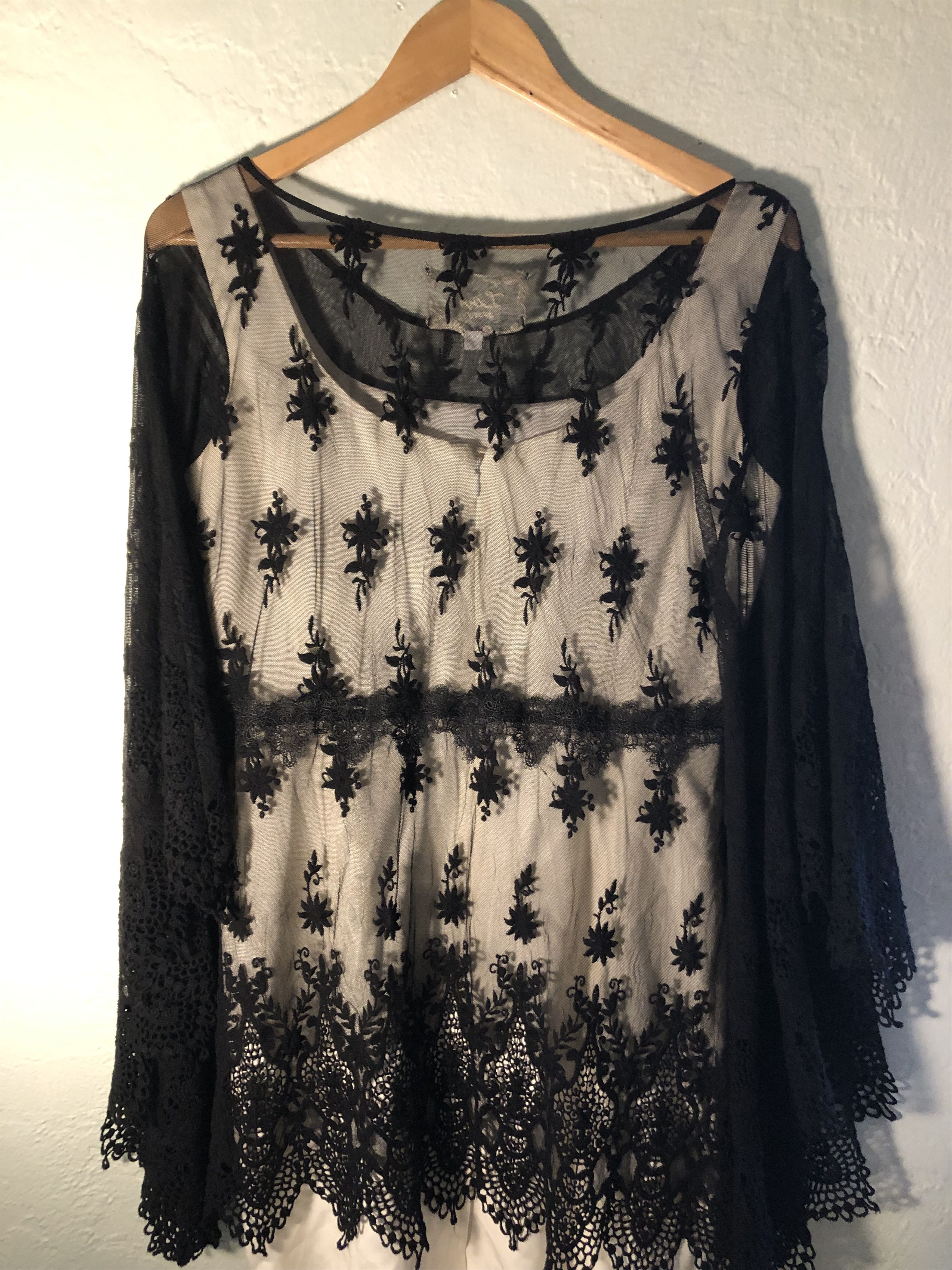 Johnny Was NWT! ($278) Whimsical Johnny Was Black Blouse Size M / US 6-8 / IT 42-44 - 2 Thumbnail