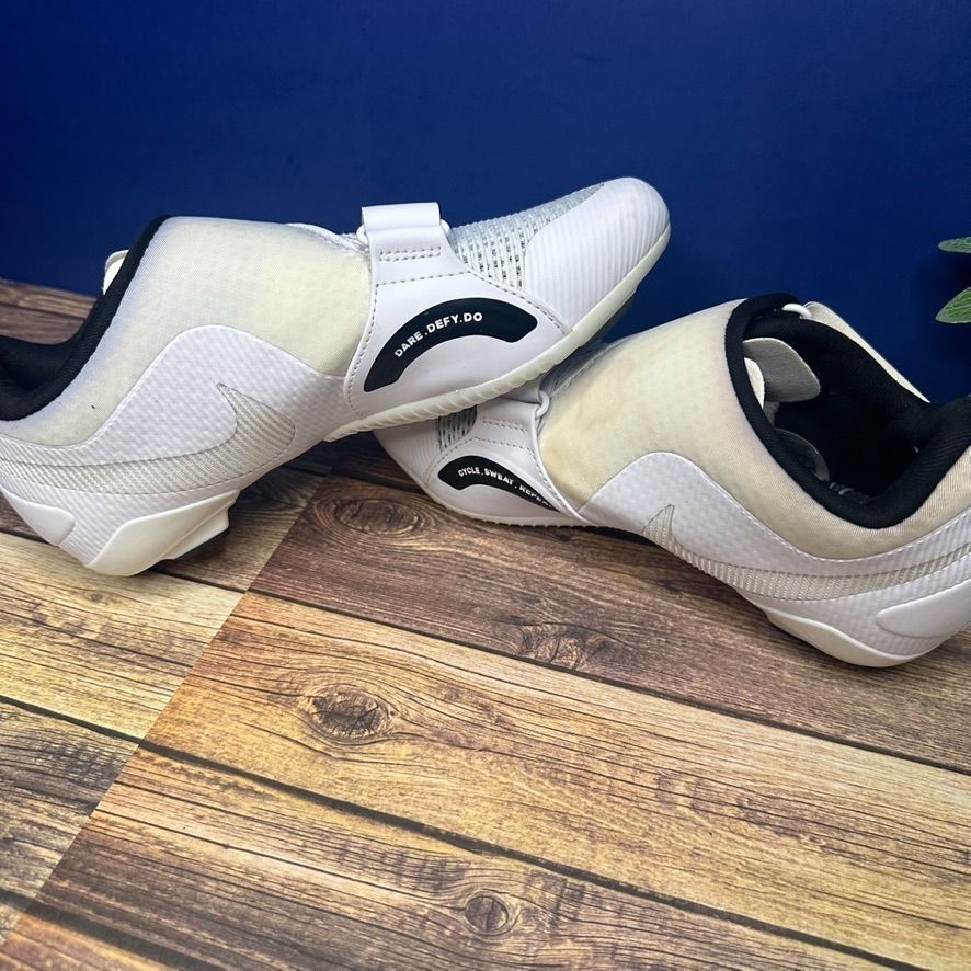 Nike Nike Superrep Cycle Shoes Women's Size 6 NWT *IN BOX* White Size US 6 / IT 36 - 5 Thumbnail