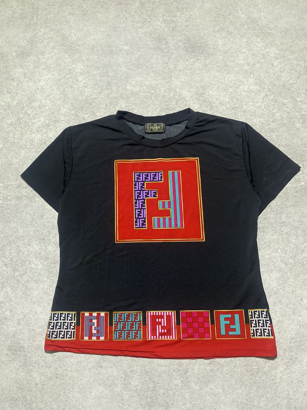Fendi Fendi Logo Tee Size S / US 4 / IT 40 - 1 Thumbnail