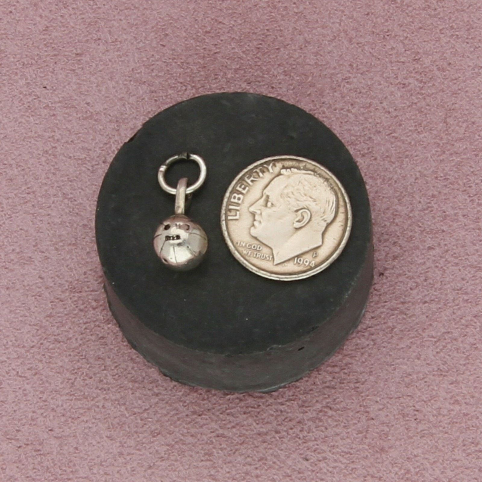 Sterling Silver sterling silver vintage 3d basketball charm pendant Size ONE SIZE - 3 Thumbnail