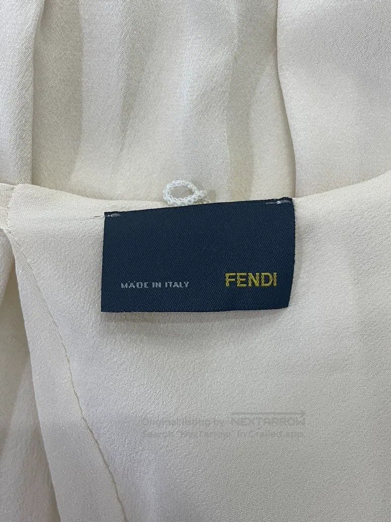 Fendi Fendi Beige and Sequin Silk Vest Size XS / US 0-2 / IT 36-38 - 4 Thumbnail