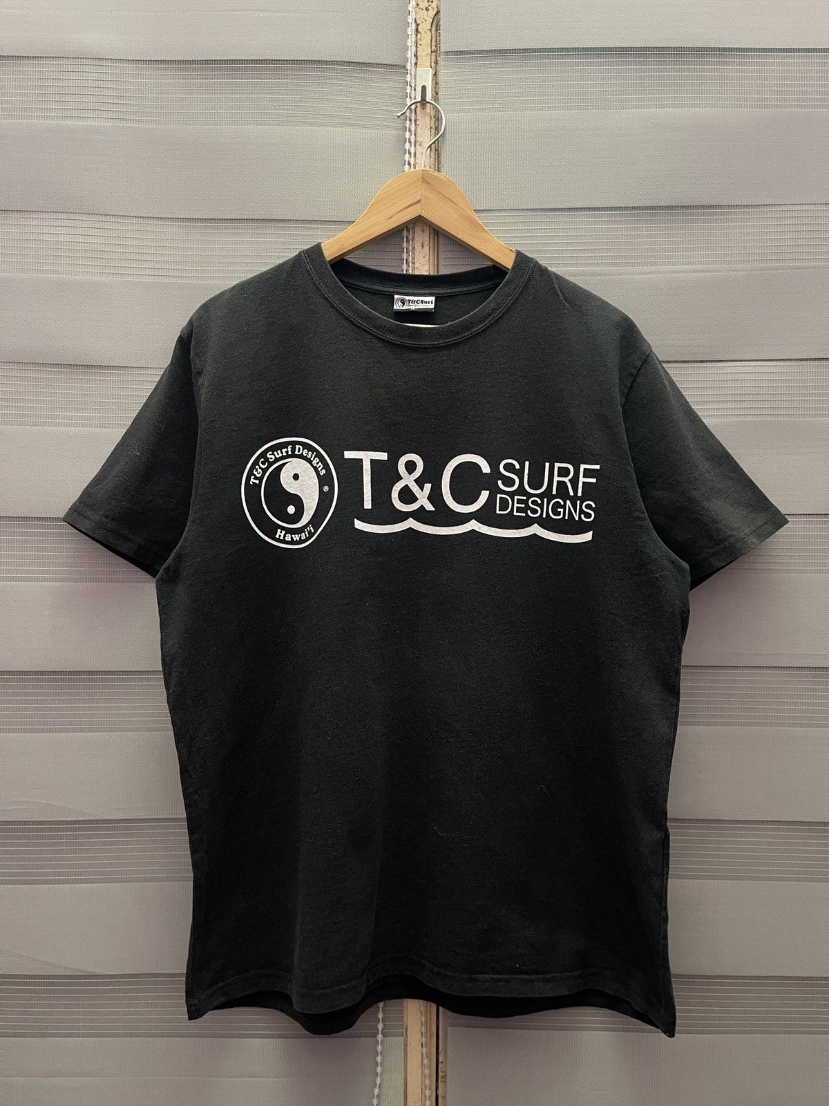 Vintage T&C Surf Hawaii Designs T-Shirt Size US L / EU 52-54 / 3 - 1 Thumbnail