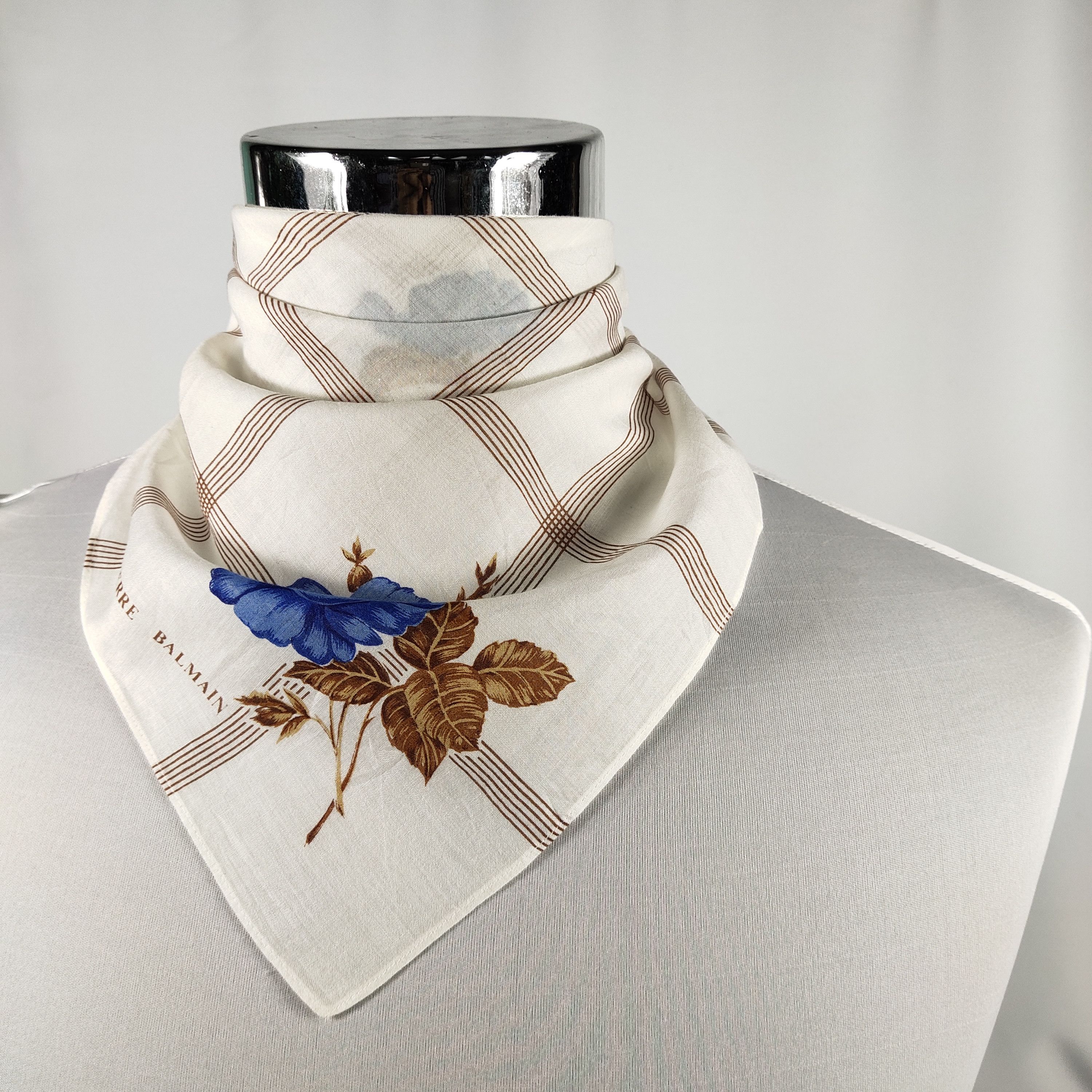 Pierre Balmain Pierre Balmain Handkerchief / Neckerchief / Bandana FZ254 Size ONE SIZE - 1 Thumbnail