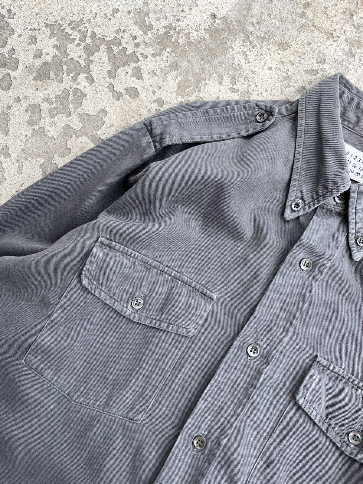 Maison Margiela SS’02 Maison Martin Margiela Button Down Military Shirt Size US L / EU 52-54 / 3 - 7 Thumbnail