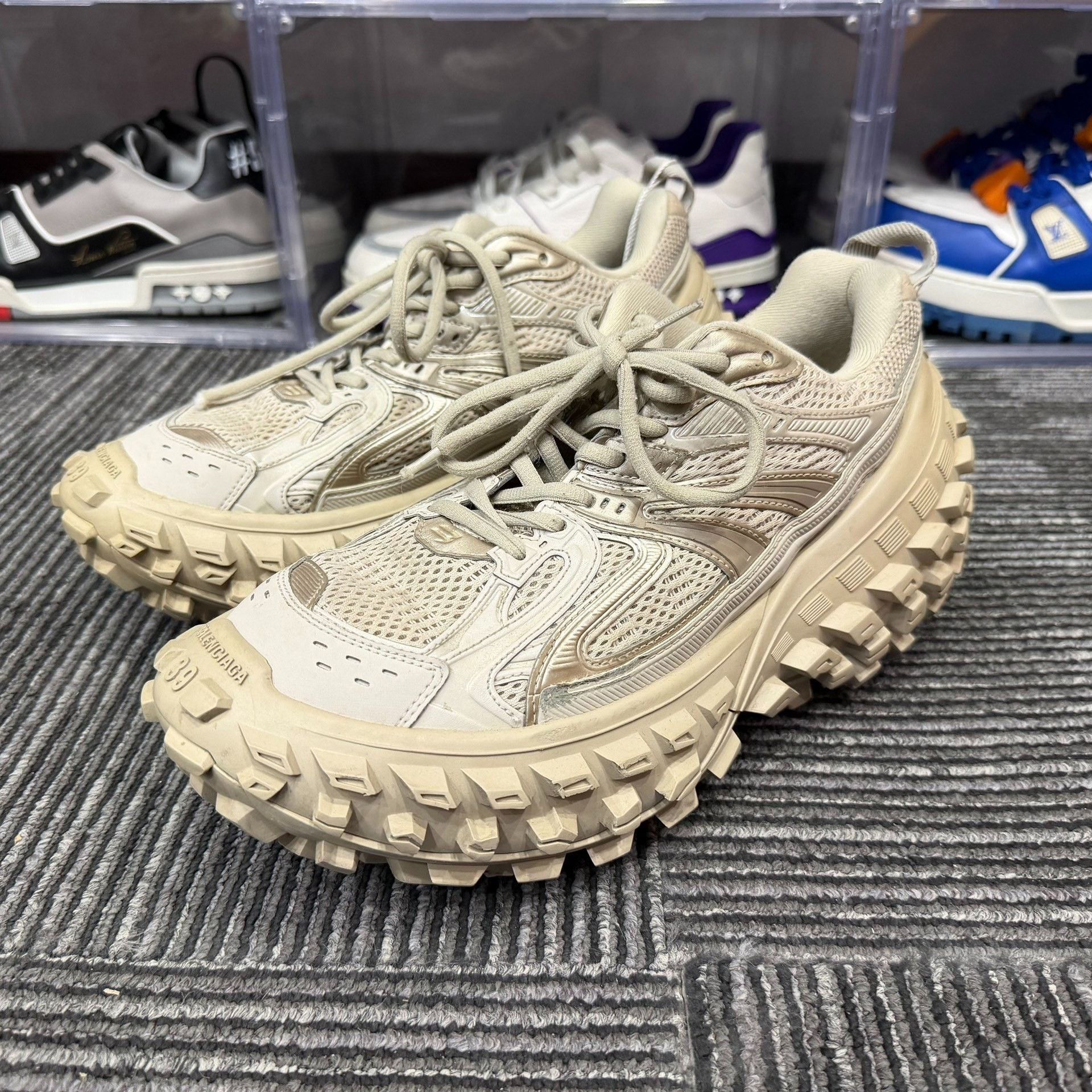Balenciaga Balenciaga Brown Lowtop Sneakers us_8-5 Women Size US 8.5 / IT 38.5 - 1 Thumbnail