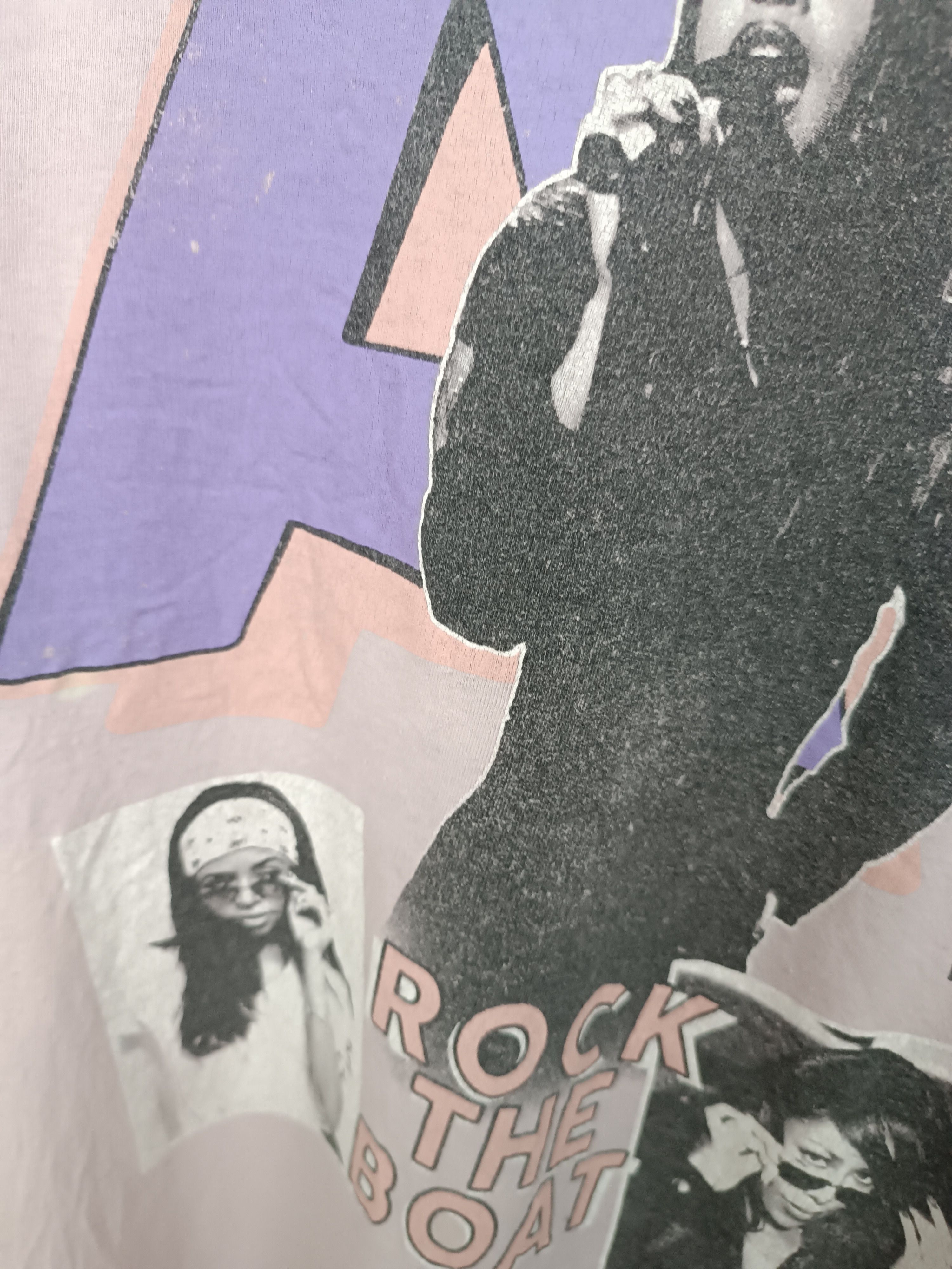 Rap Tees VINTAGE AALIYAH ROCK THE BOAT RAP TEE left eye jcole tupac Size US L / EU 52-54 / 3 - 15 Thumbnail