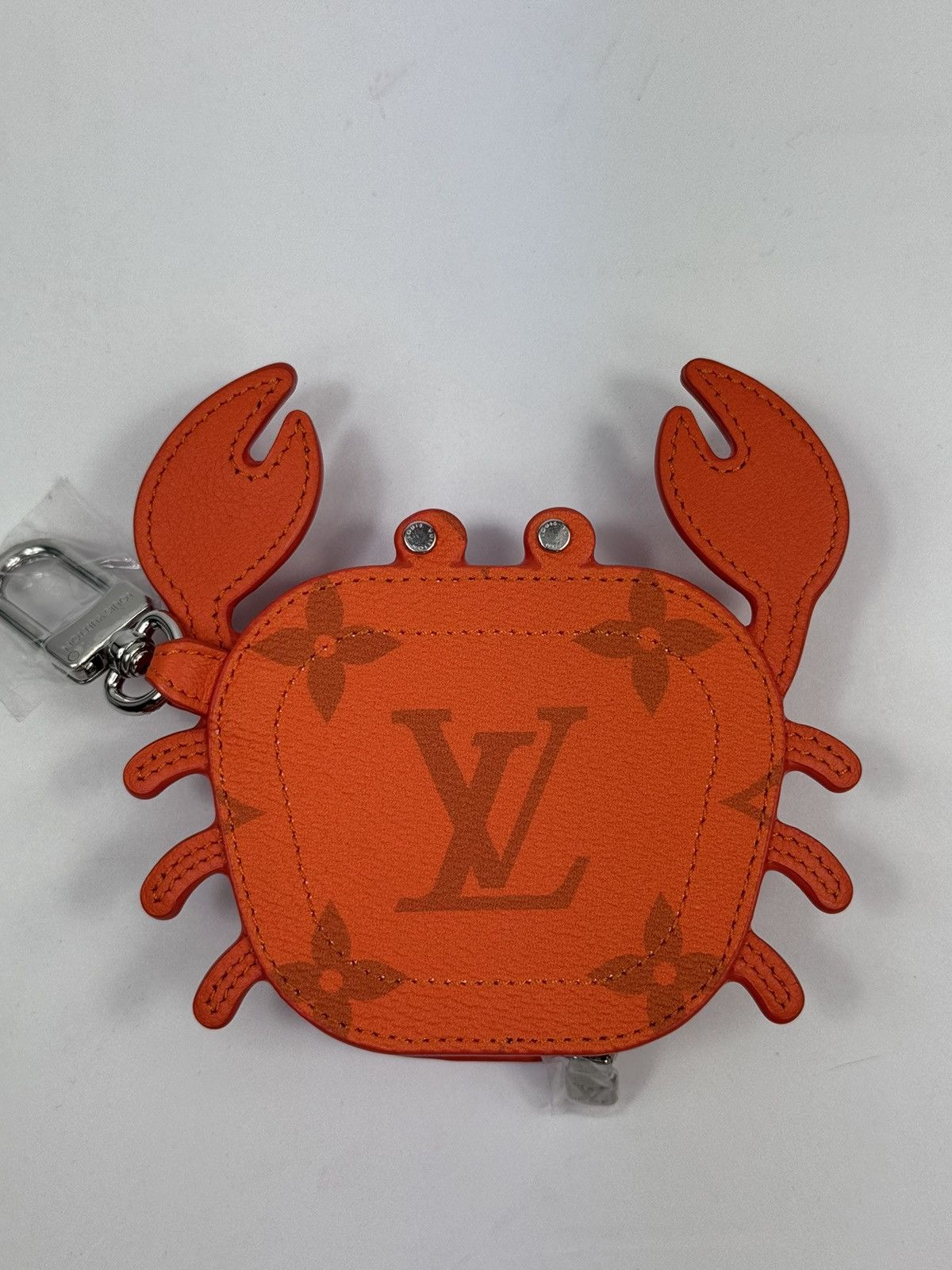 Louis Vuitton LV MONOGRAM CRAB BAG CHARM WALLET Size ONE SIZE - 2 Thumbnail