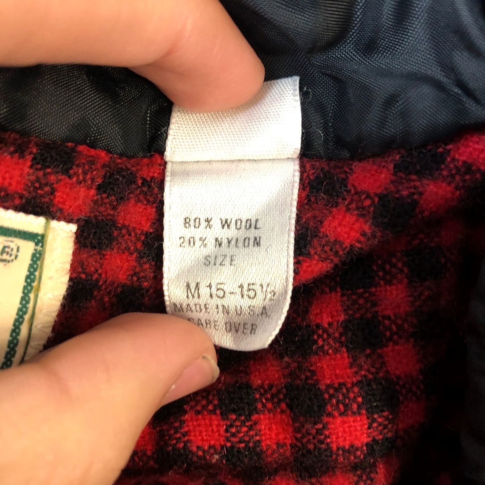 Vintage VINTAGE LL Bean Button-Up Shirt Mens M Long Sleeve Red Check Wool Blend Size US M / EU 48-50 / 2 - 4 Thumbnail