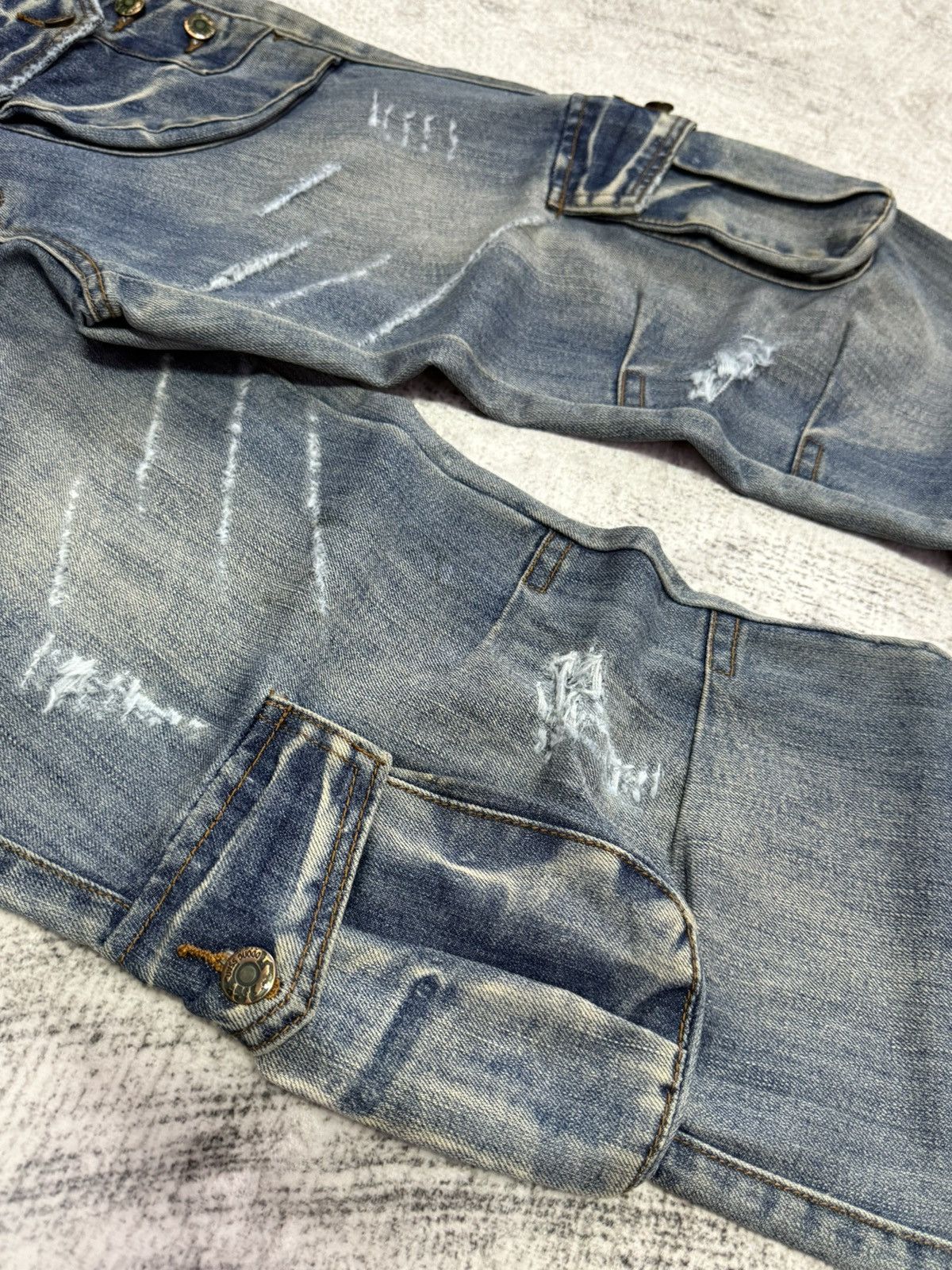 LOWBOX × Le Grande Bleu (L.G.B.) × Tete Homme Bbong San Japan Asymmetrical Cargo Pocket Flared Jeans Size US 30 / EU 46 - 9 Thumbnail