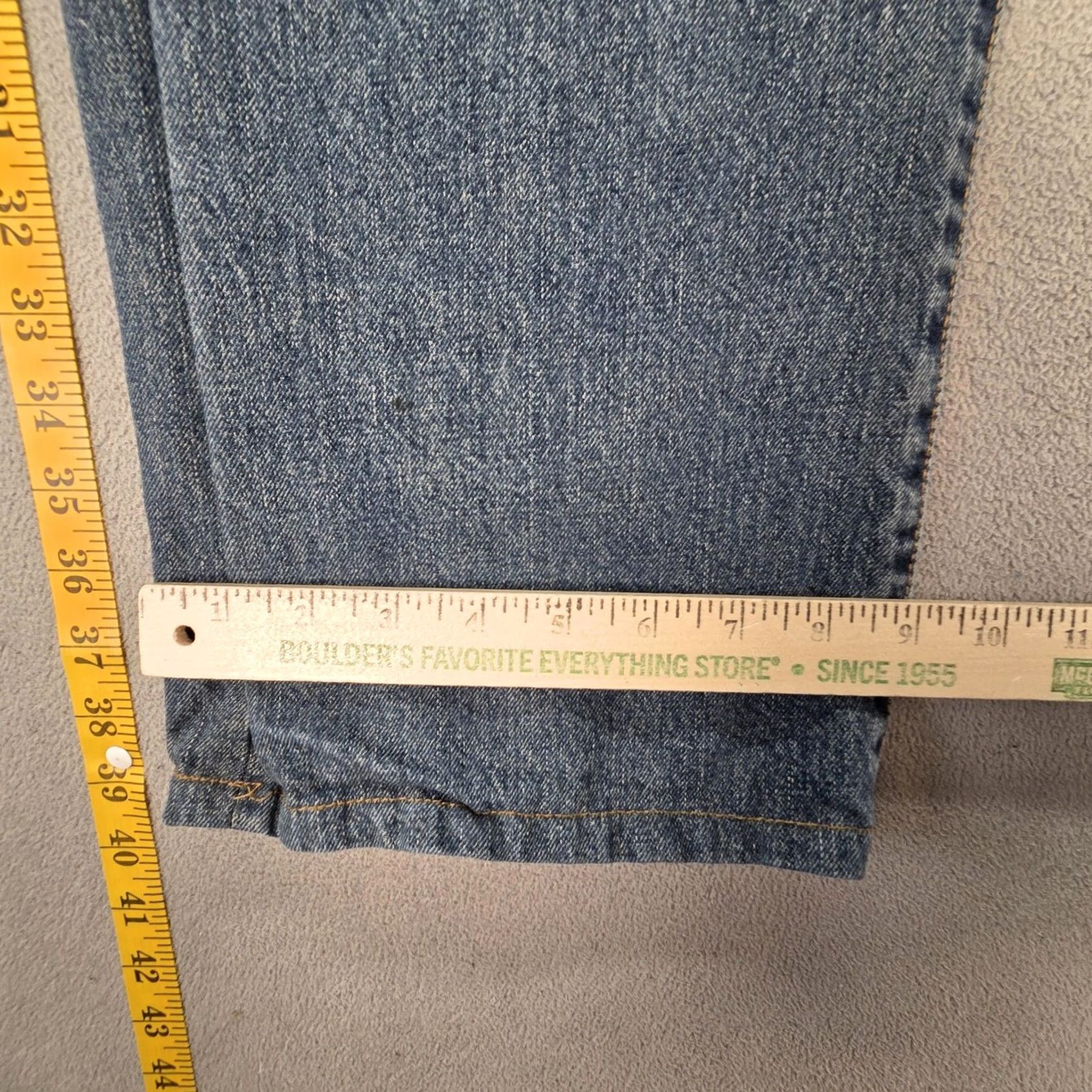 Levi's Levis 542 Jeans Mens Blue Med Wash Relaxed Belt Buckle Back Patched 34x28 Denim 500 Series Straight Regular Size US 34 / EU 50 - 5 Thumbnail