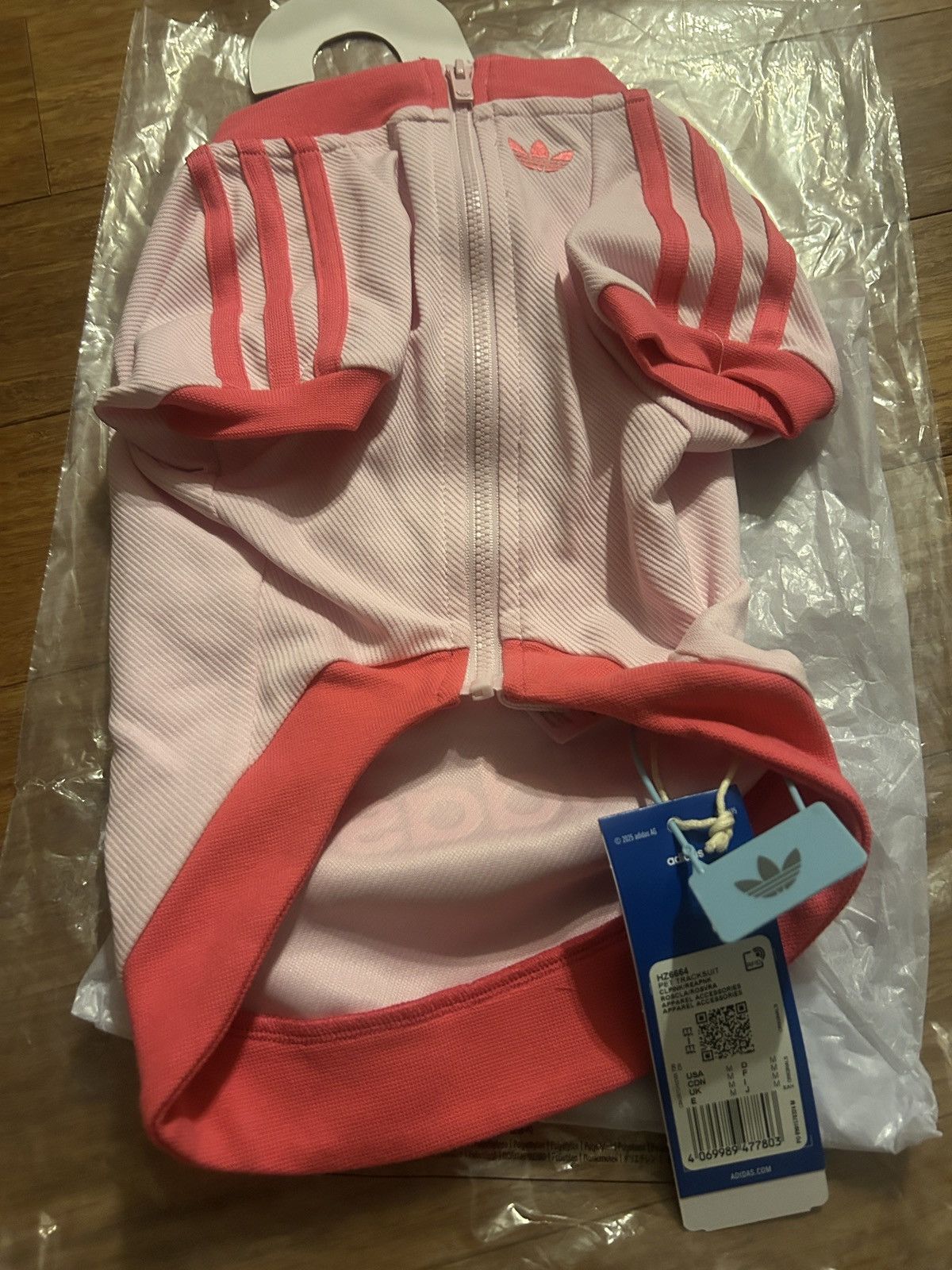 Adidas Adidas Originals Pet Tracksuit Zip-Up Jacket Dog Cat HZ6664 Size ONE SIZE - 5 Thumbnail