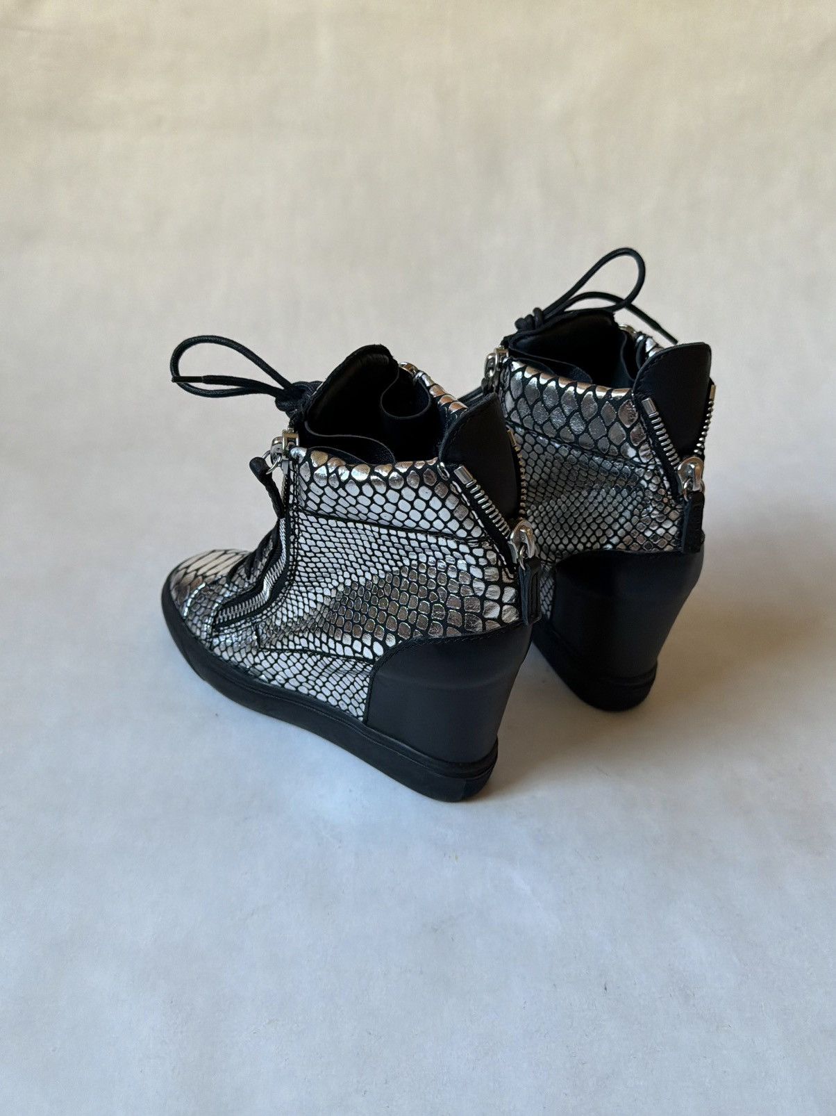 Giuseppe Zanotti Guiseppe Zanotti Python Print Wedge High Top Y2K Sneakers Size US 7 / IT 37 - 4 Thumbnail