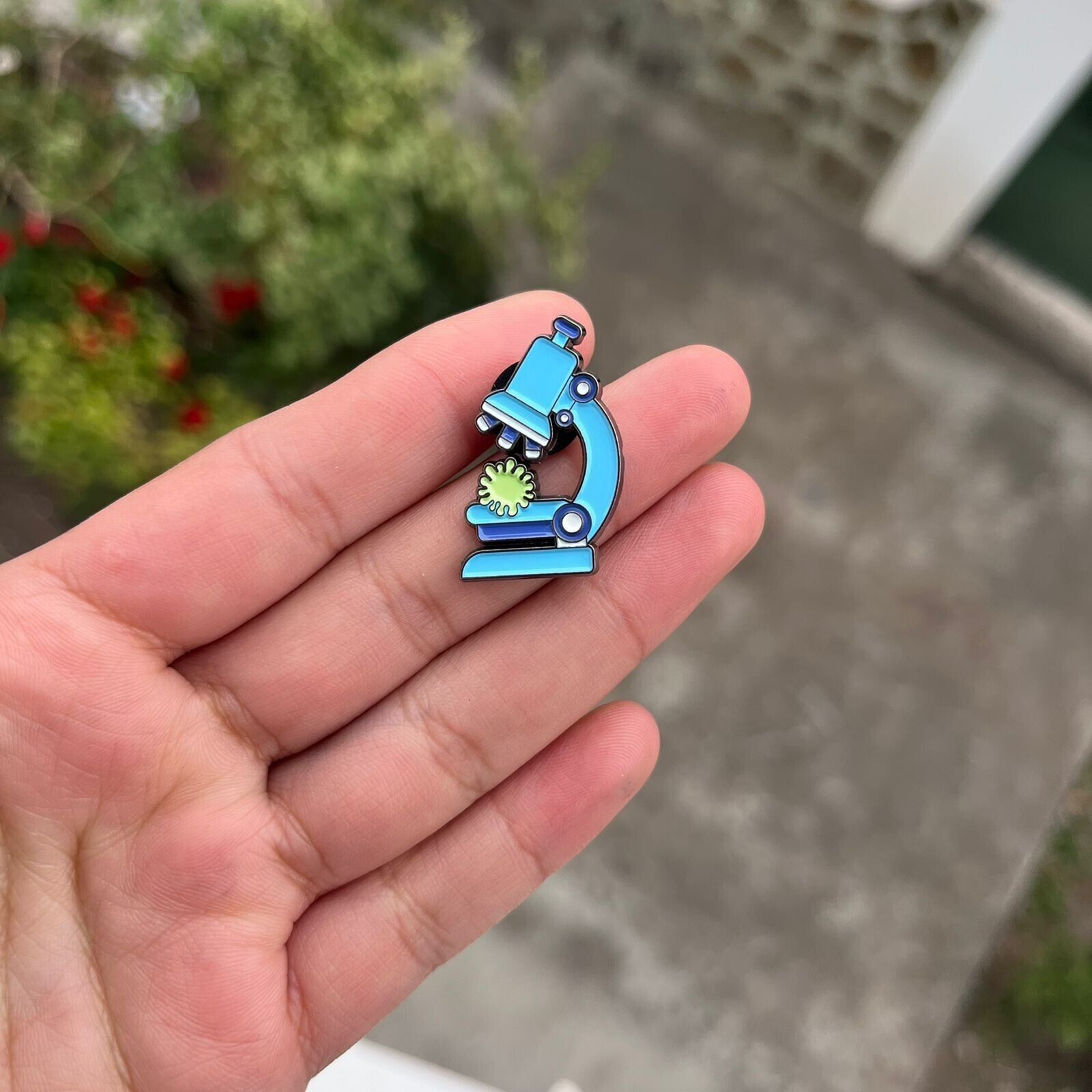 New Microscope Enamel Pin Brooches Chemical Blue Laboratory