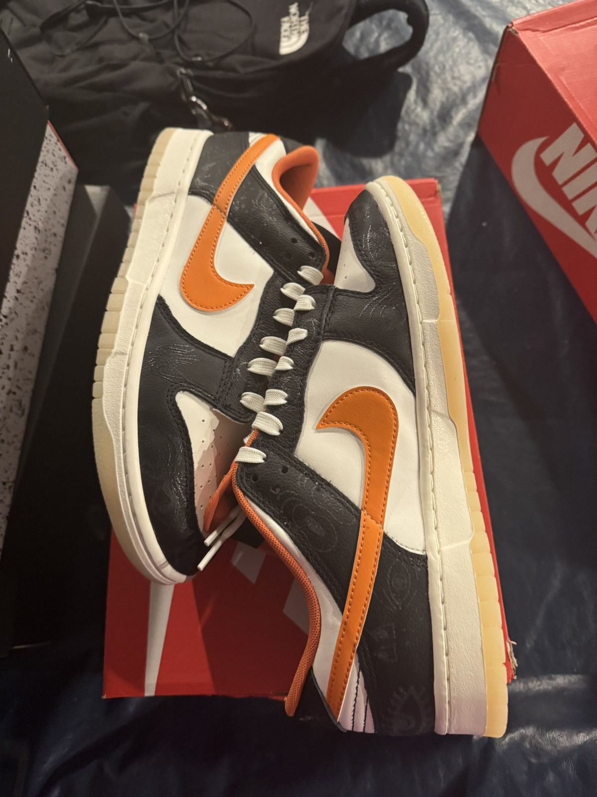 Nike NIKE DUNK LOW HALLOWEEN Size US 10 / EU 43 - 2 Thumbnail