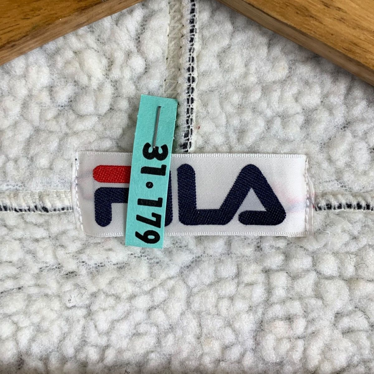 Fila Vintage FILA Deep Pile Sherpa Inside Full Zipper Hoodie Size US L / EU 52-54 / 3 - 8 Thumbnail