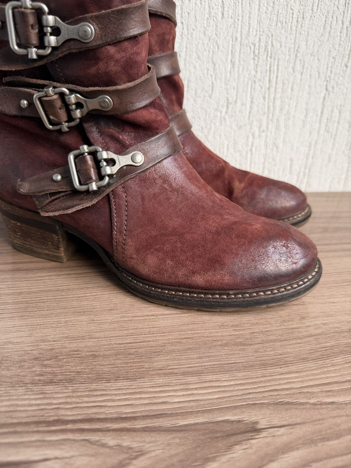 A.S.98 Triple buckle strap distress boots Size US 9 / IT 39 - 4 Thumbnail