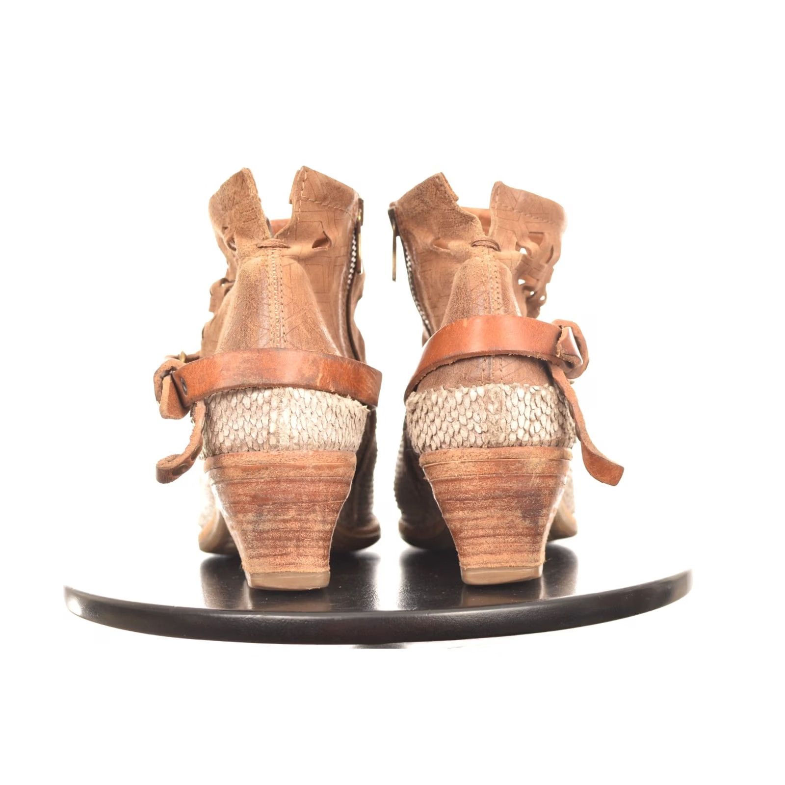 A.S.98 A.S.98 AS 98 Silver Snake Ankle Boots Women Size 39 Leather Western Boot (Used) Size US 9 / IT 39 - 3 Thumbnail